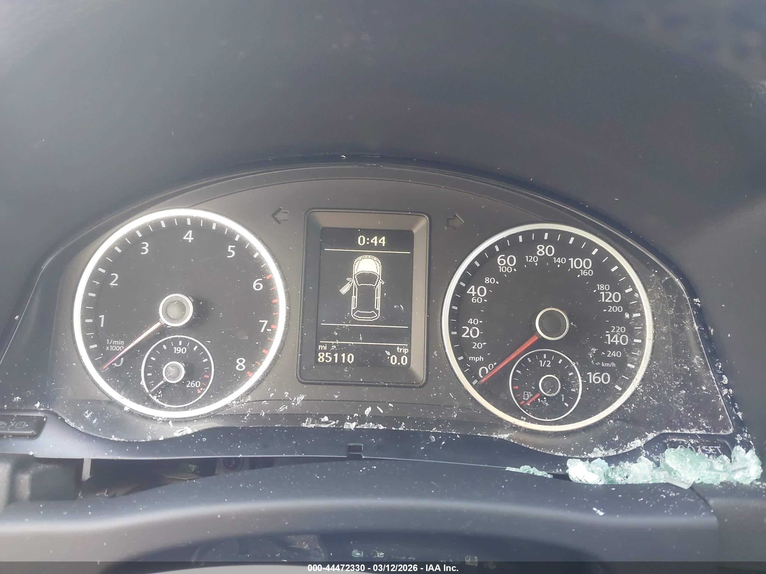 VOLKSWAGEN TIGUAN image 7