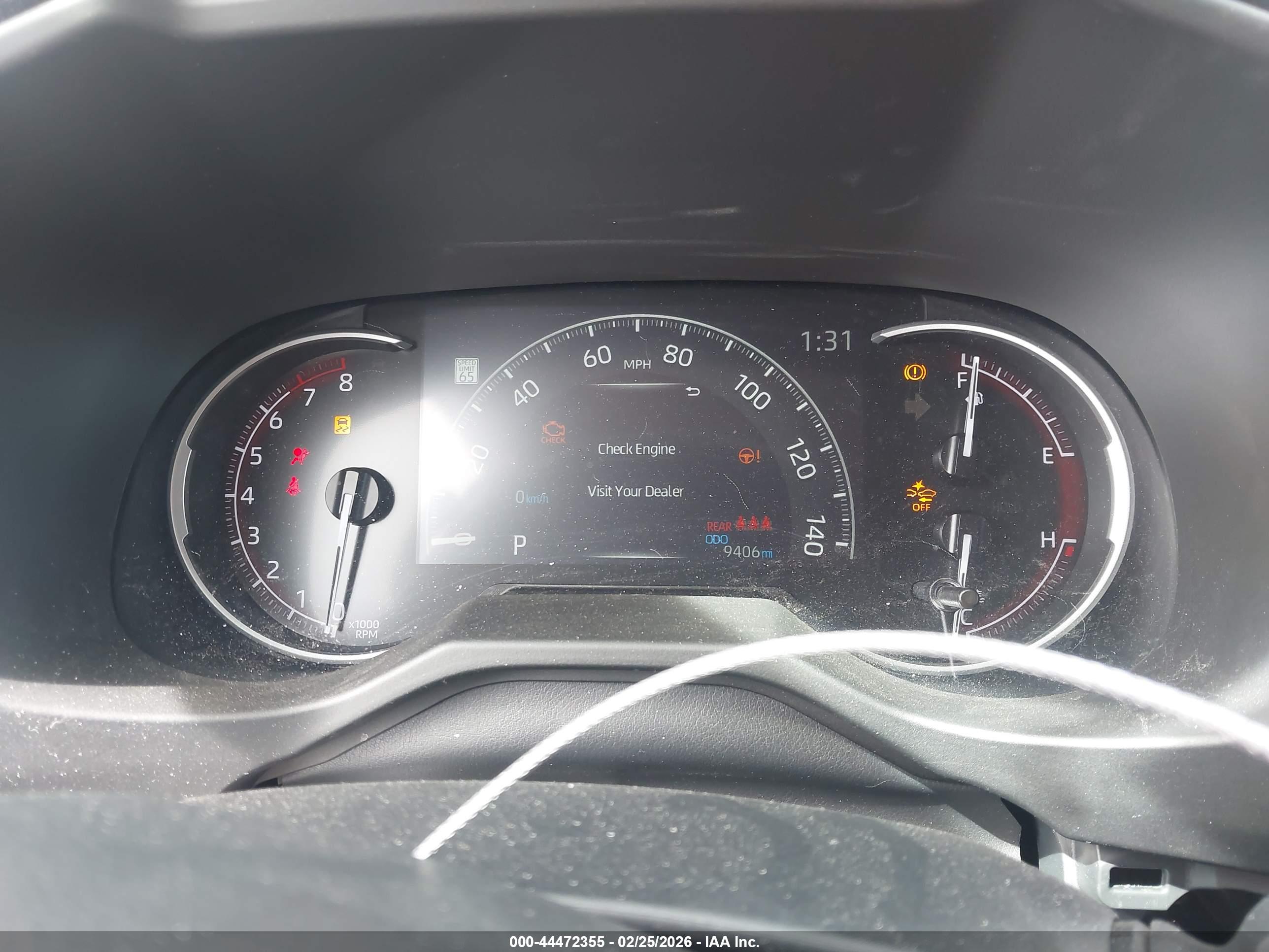 TOYOTA RAV4 image 7