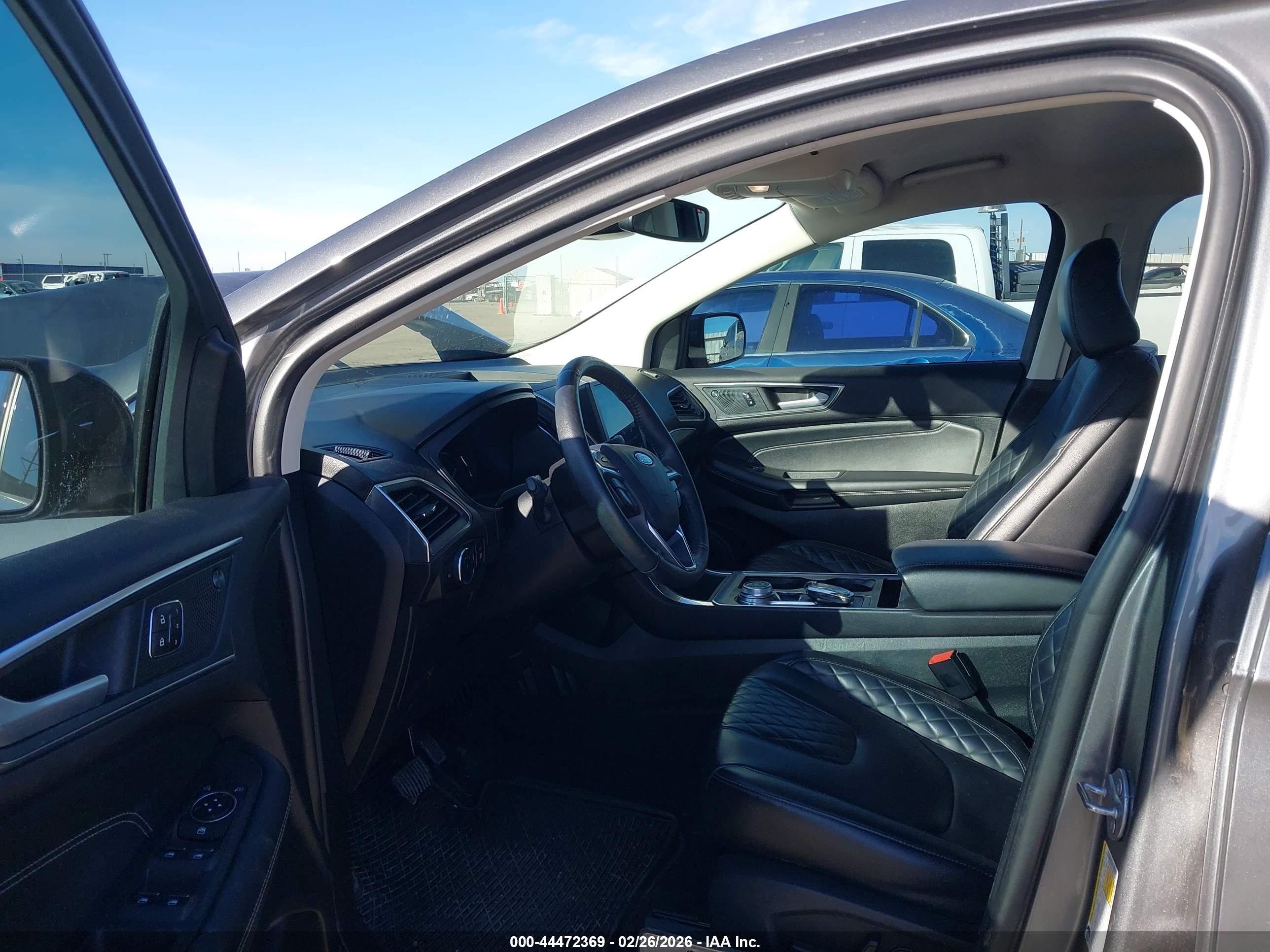 FORD EDGE image 5