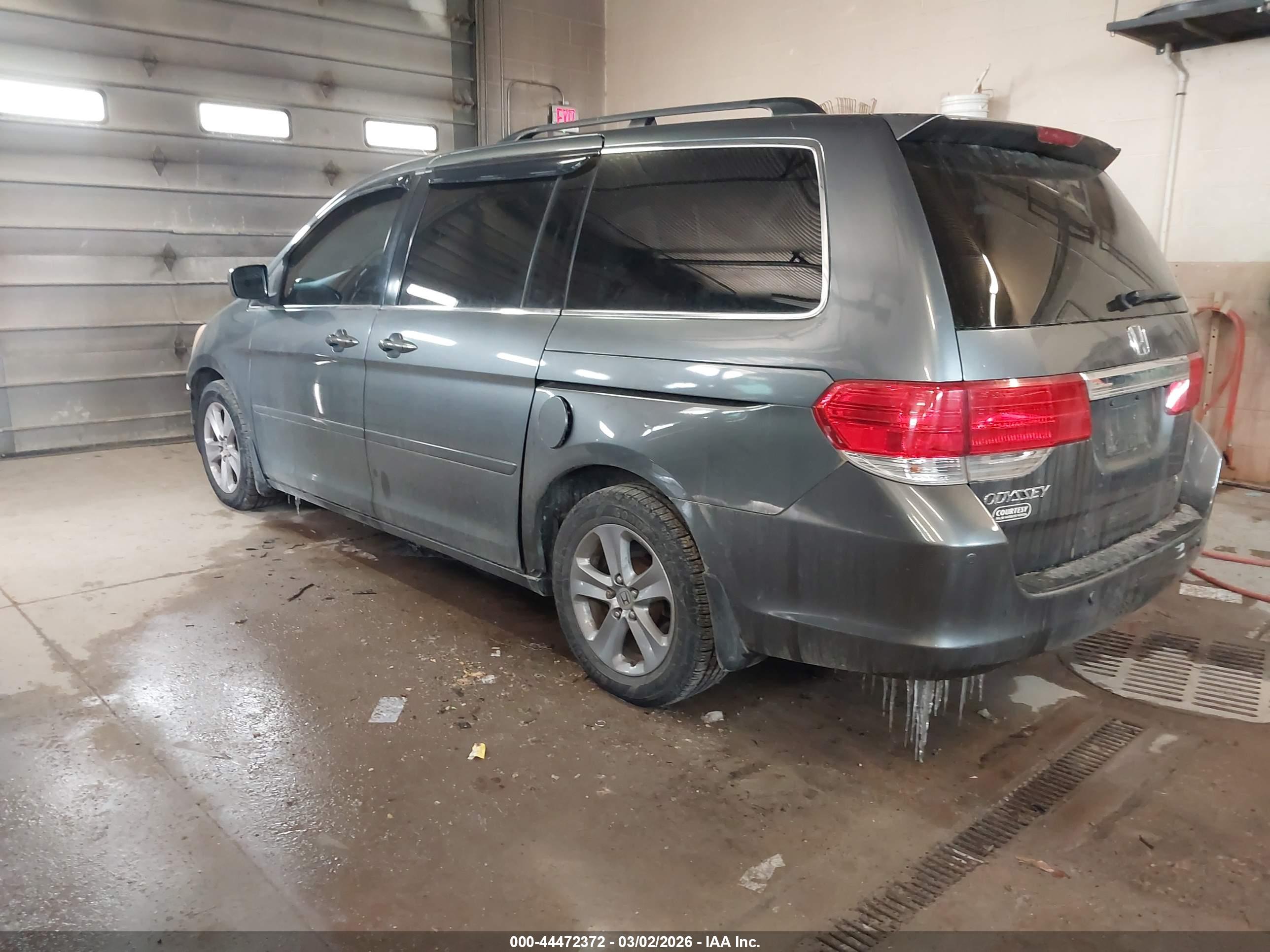 HONDA ODYSSEY image 3