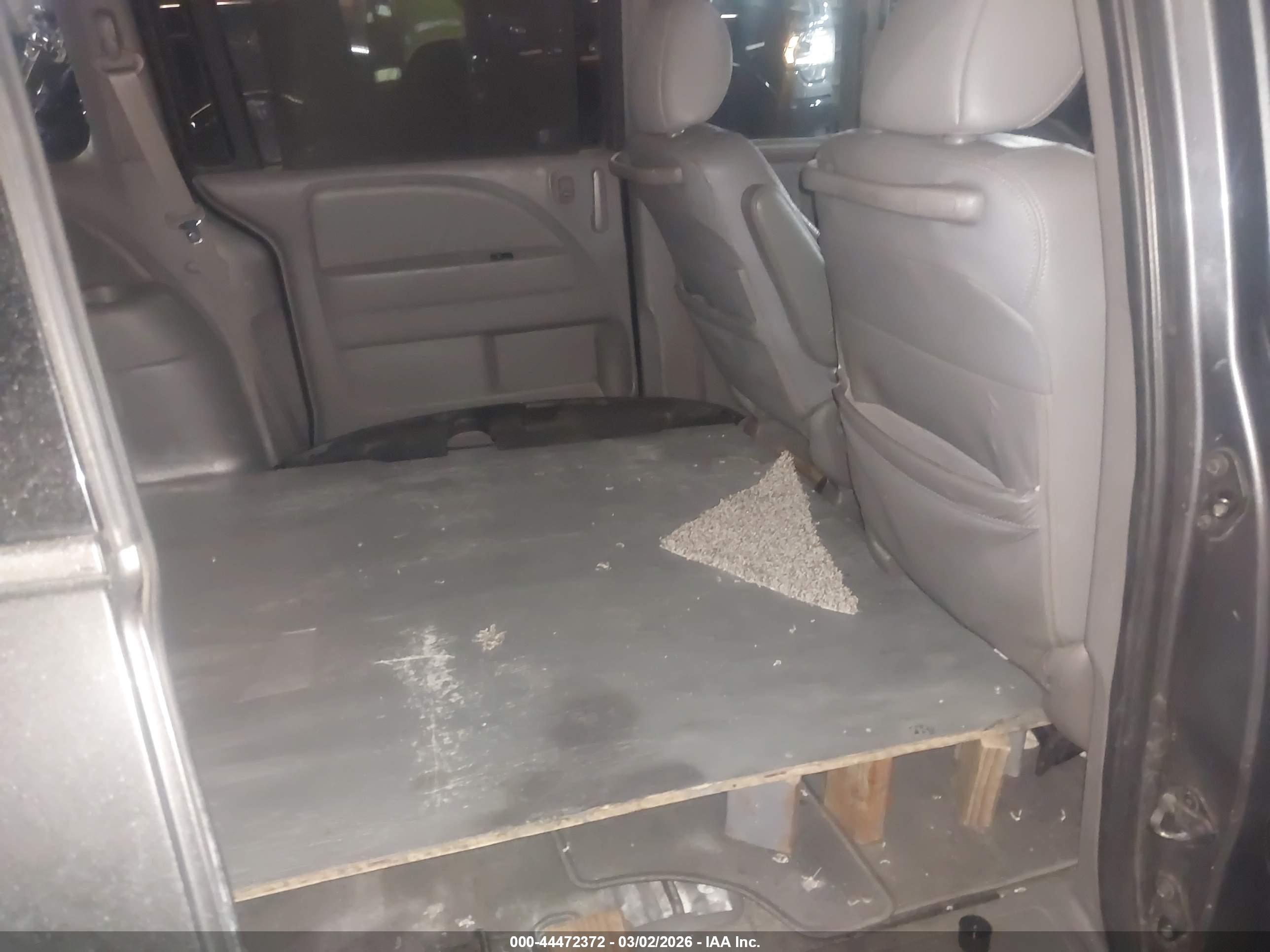 HONDA ODYSSEY image 8