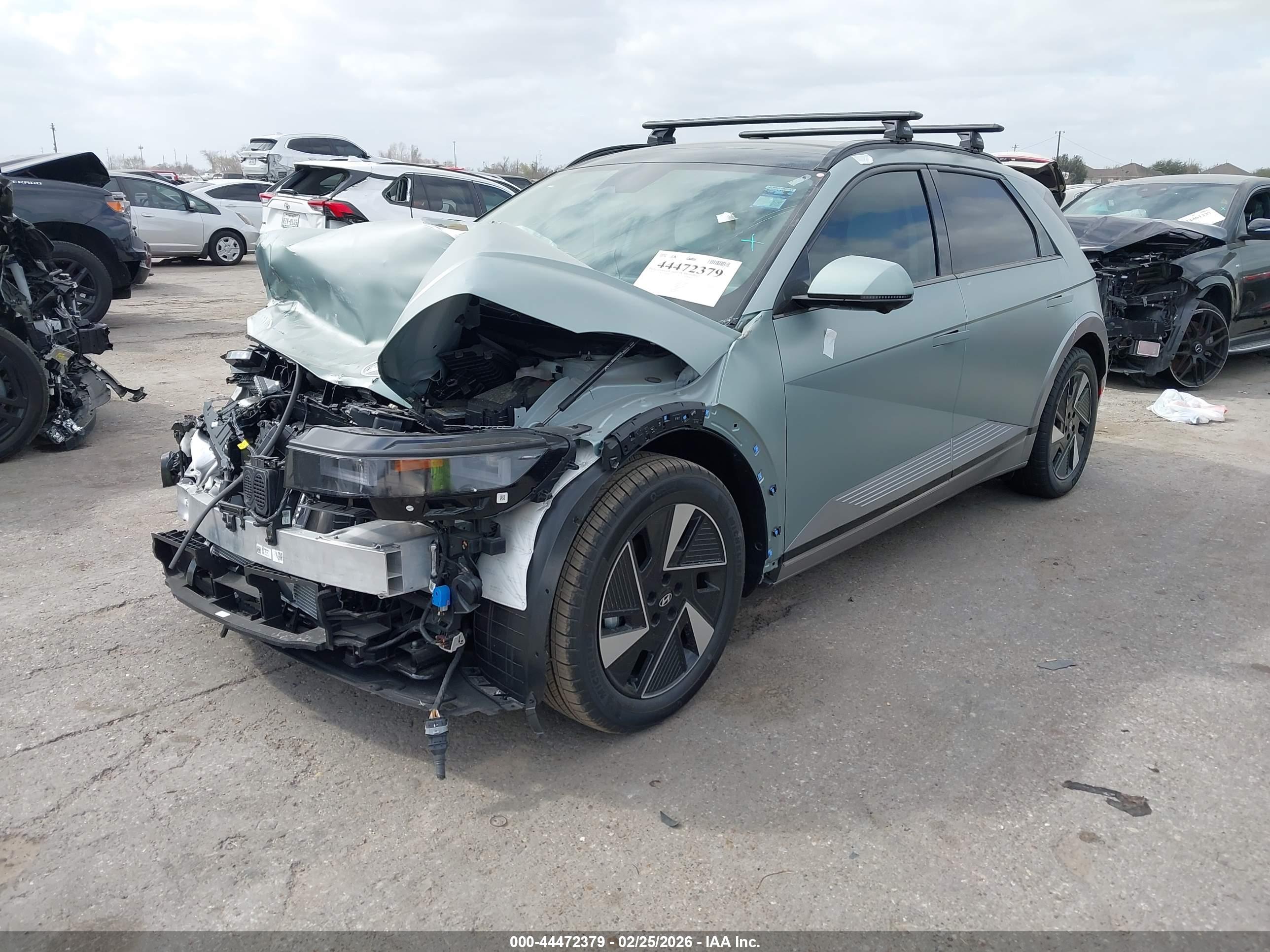 HYUNDAI IONIQ image 2