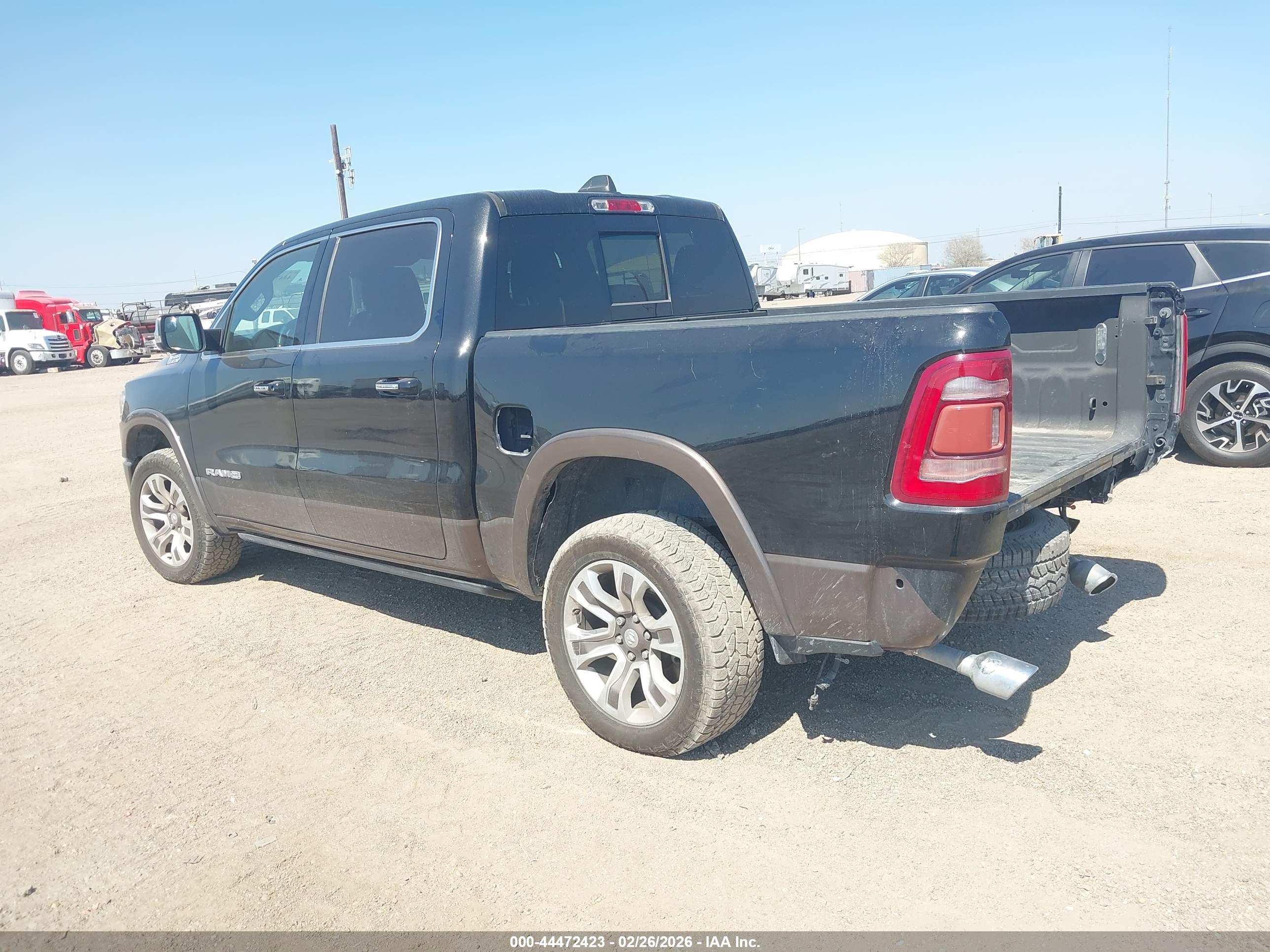 RAM 1500 image 3