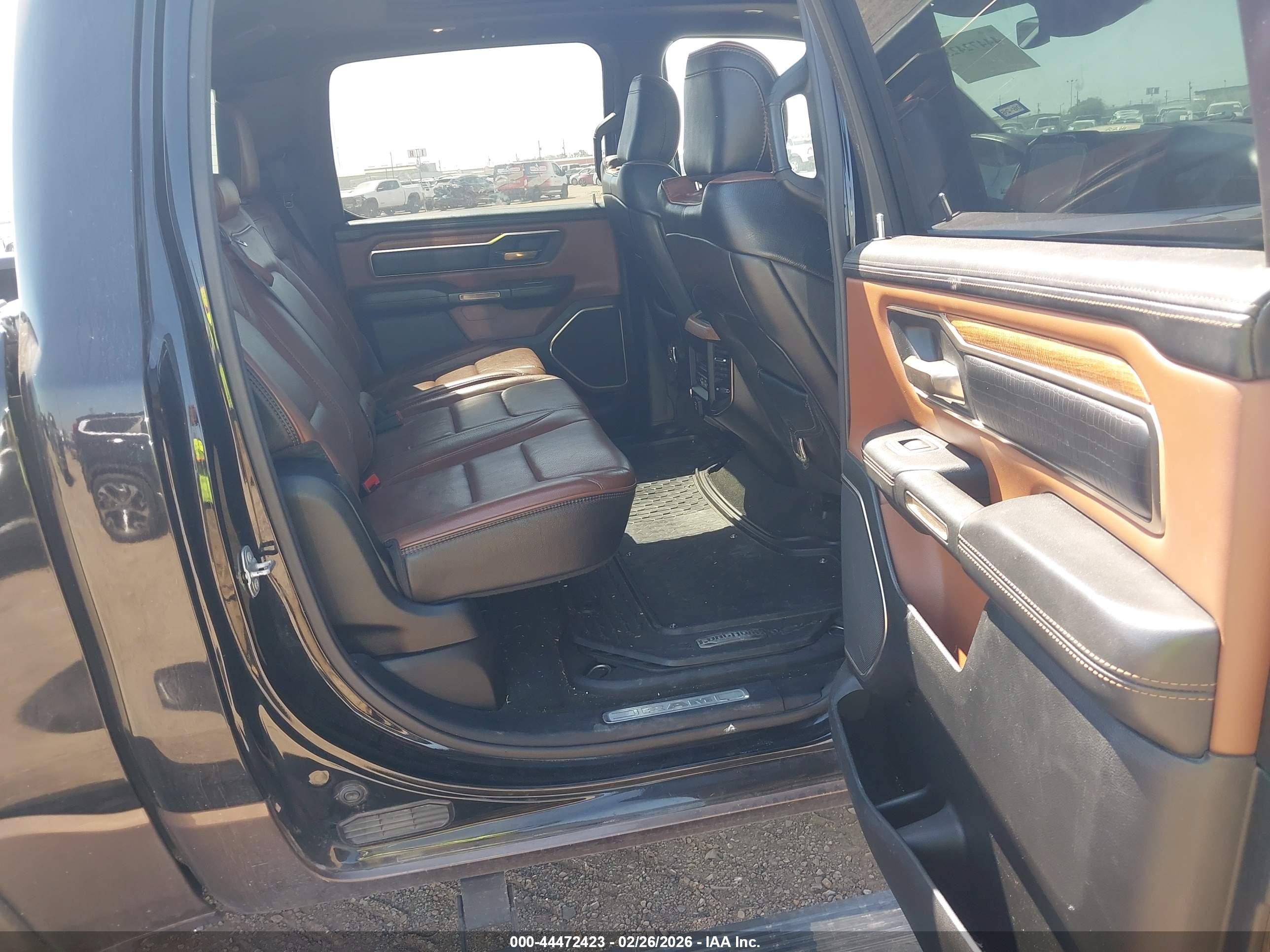 RAM 1500 image 8