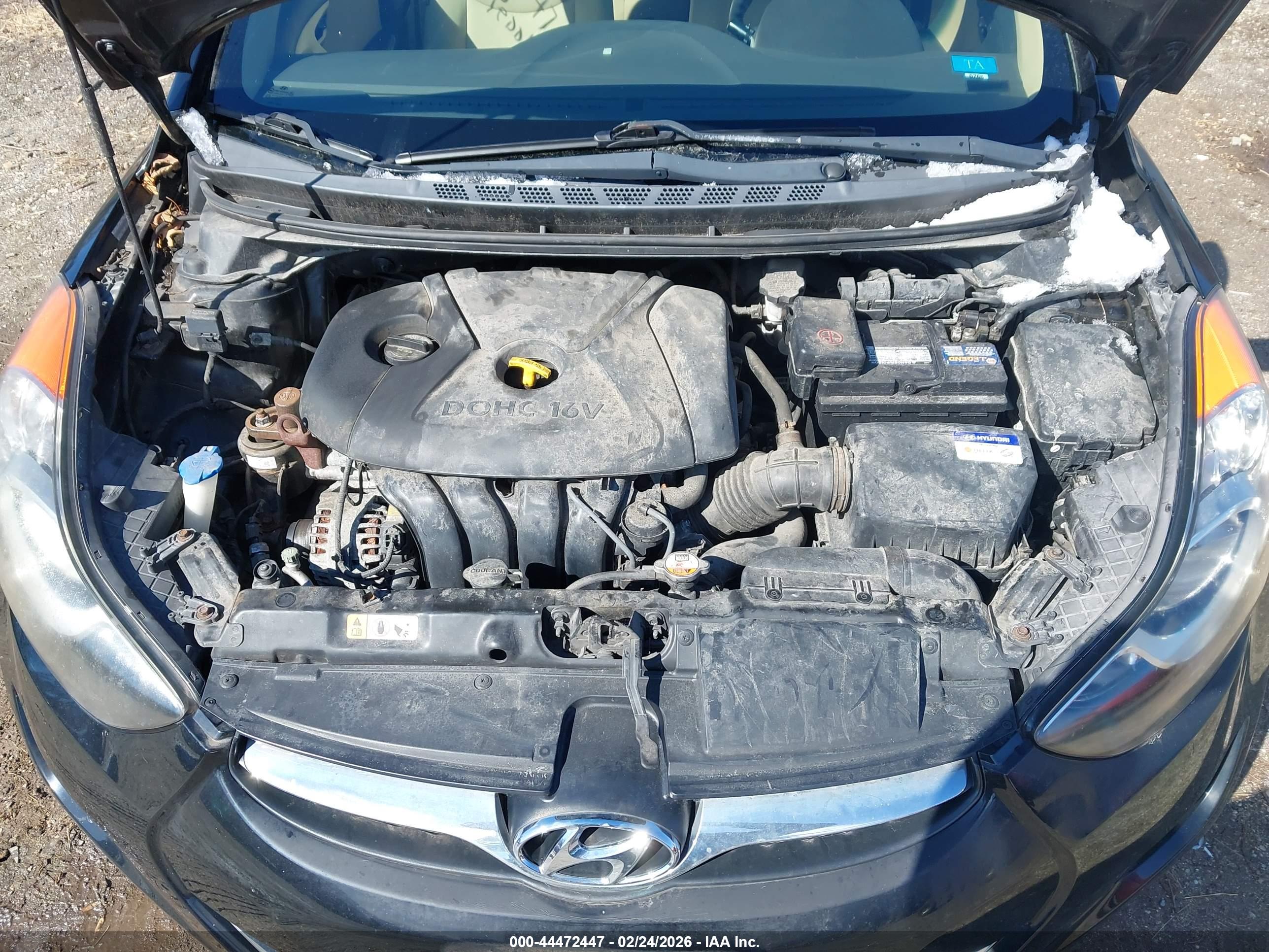 HYUNDAI ELANTRA image 10