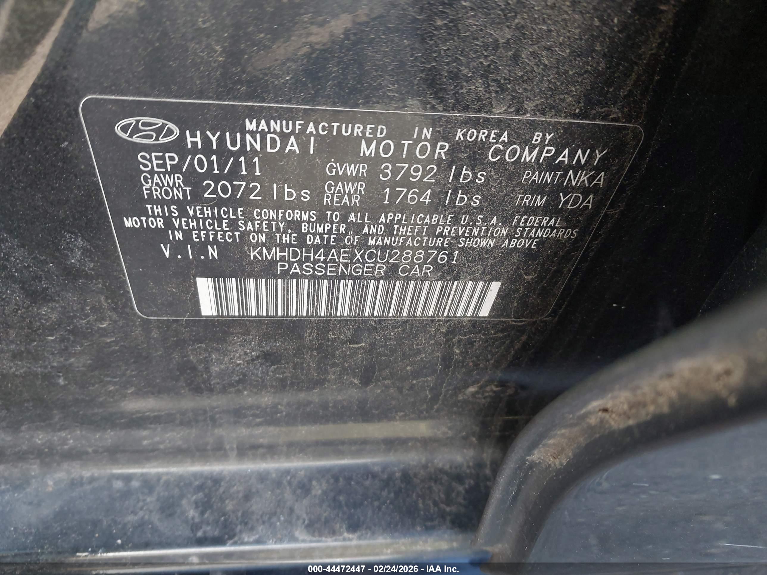 HYUNDAI ELANTRA image 9