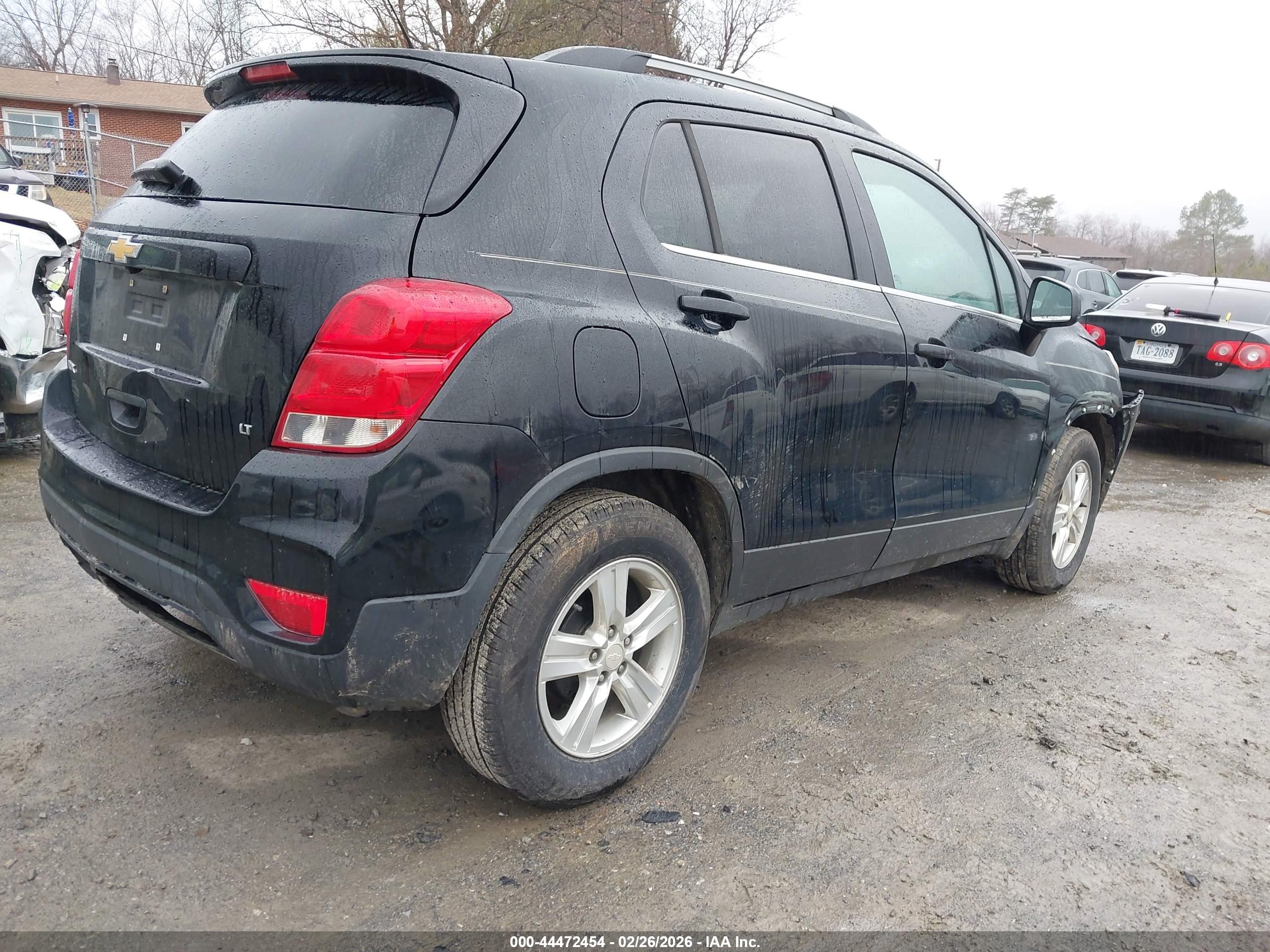 CHEVROLET TRAX image 4