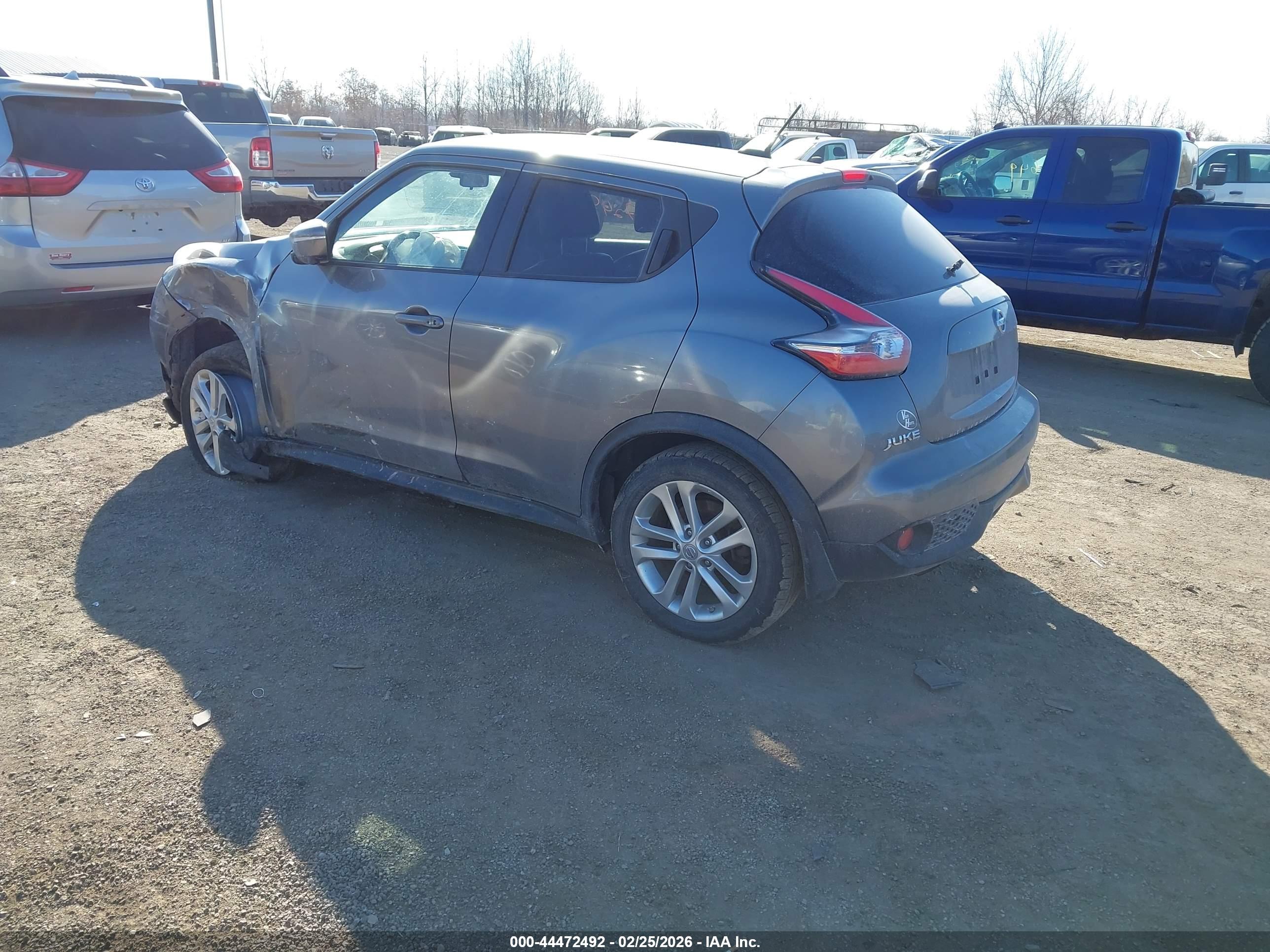 NISSAN JUKE image 3