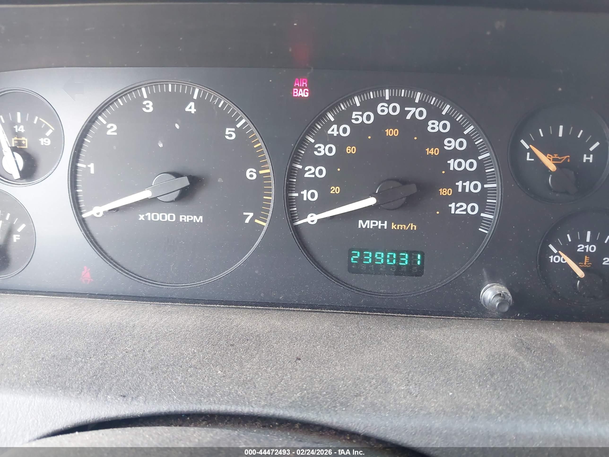 JEEP GRAND image 7