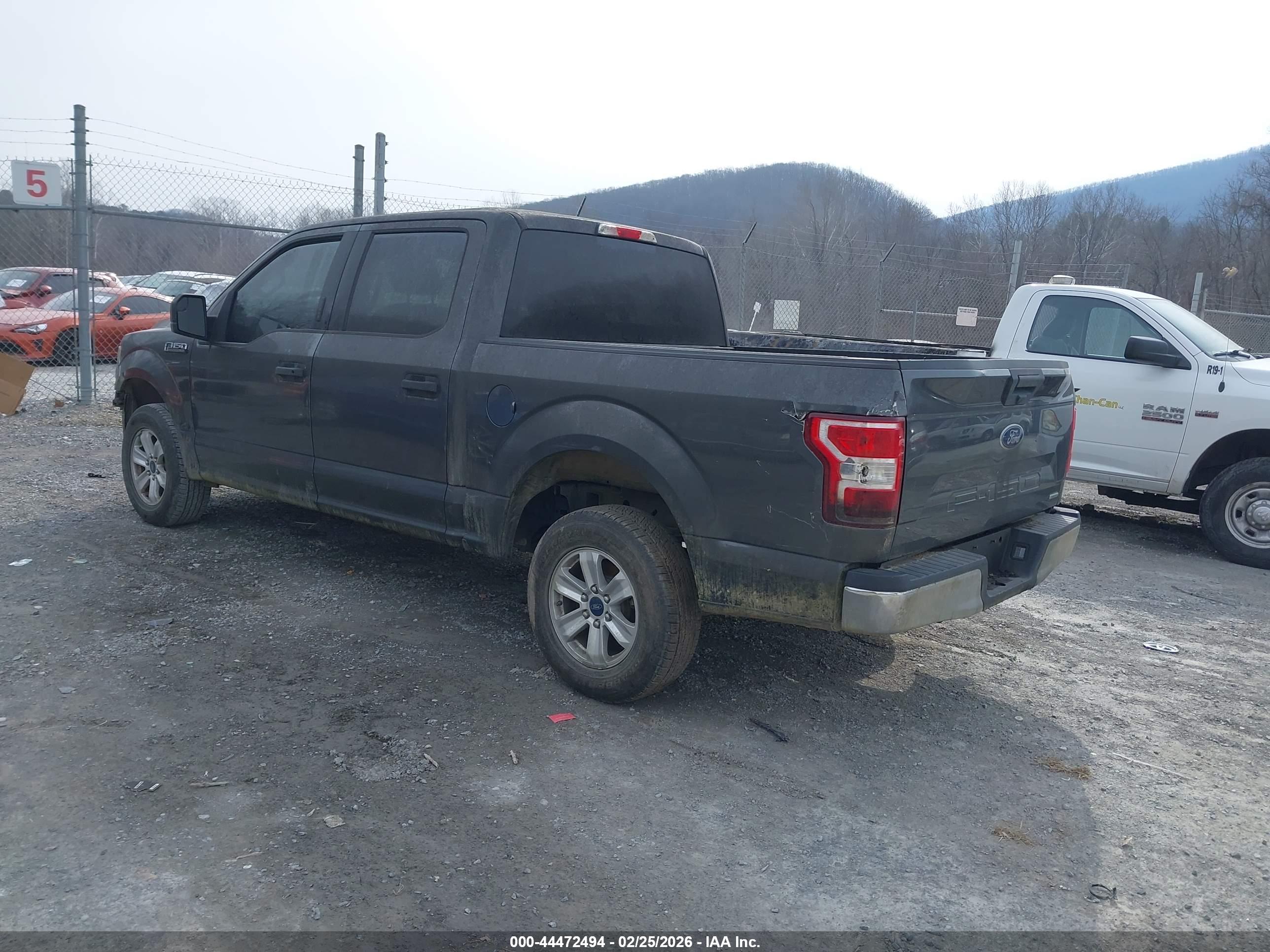 FORD F-150 image 3