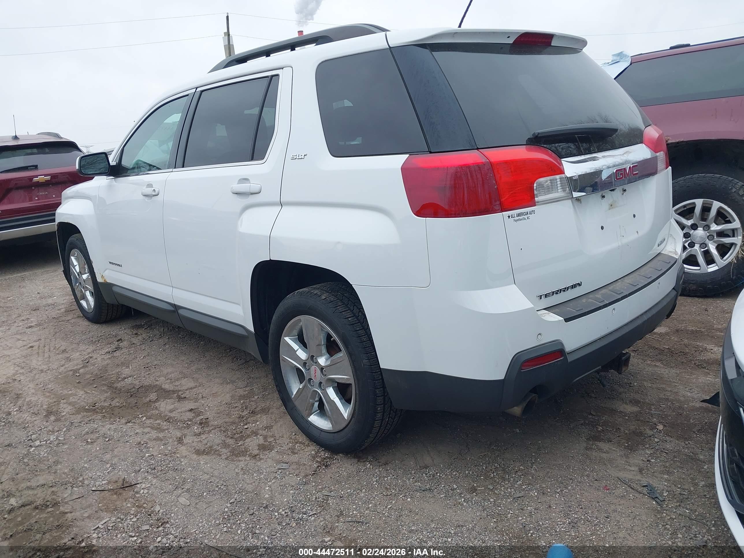 GMC TERRAIN image 3