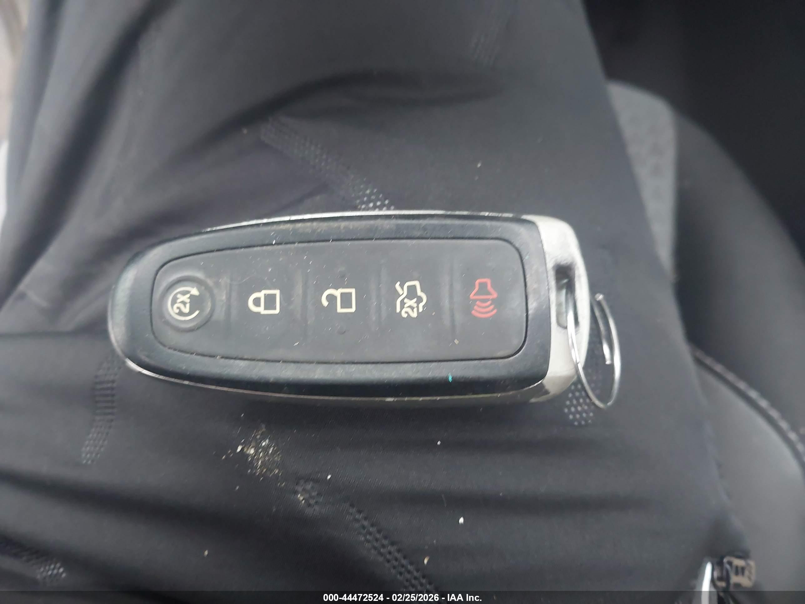 FORD ESCAPE image 11