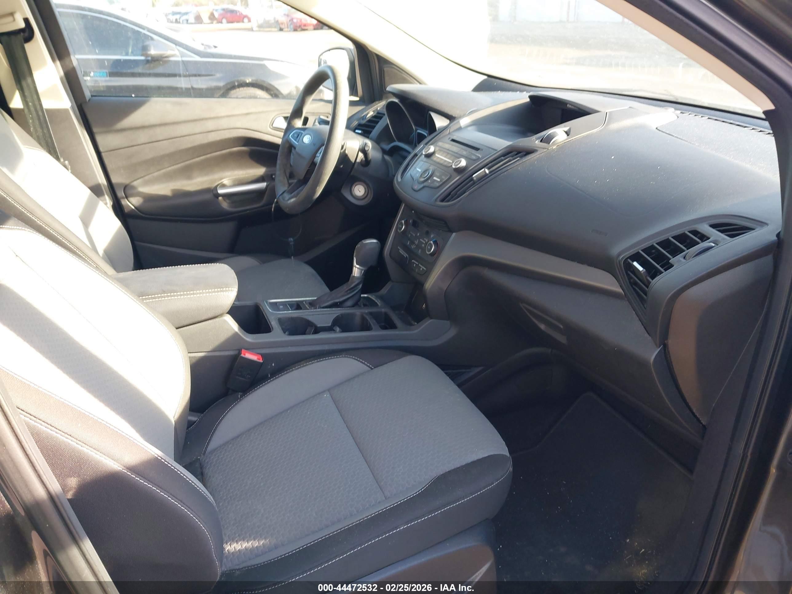FORD ESCAPE image 5