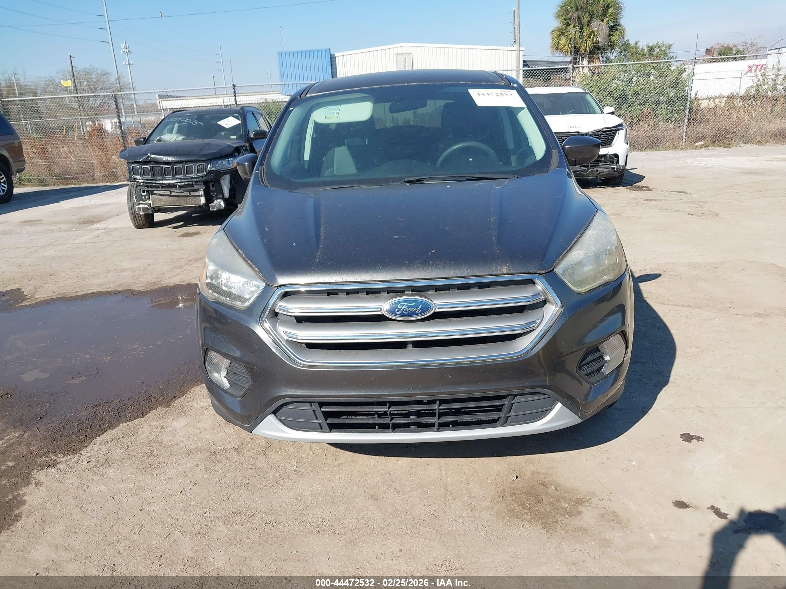 FORD ESCAPE image 6