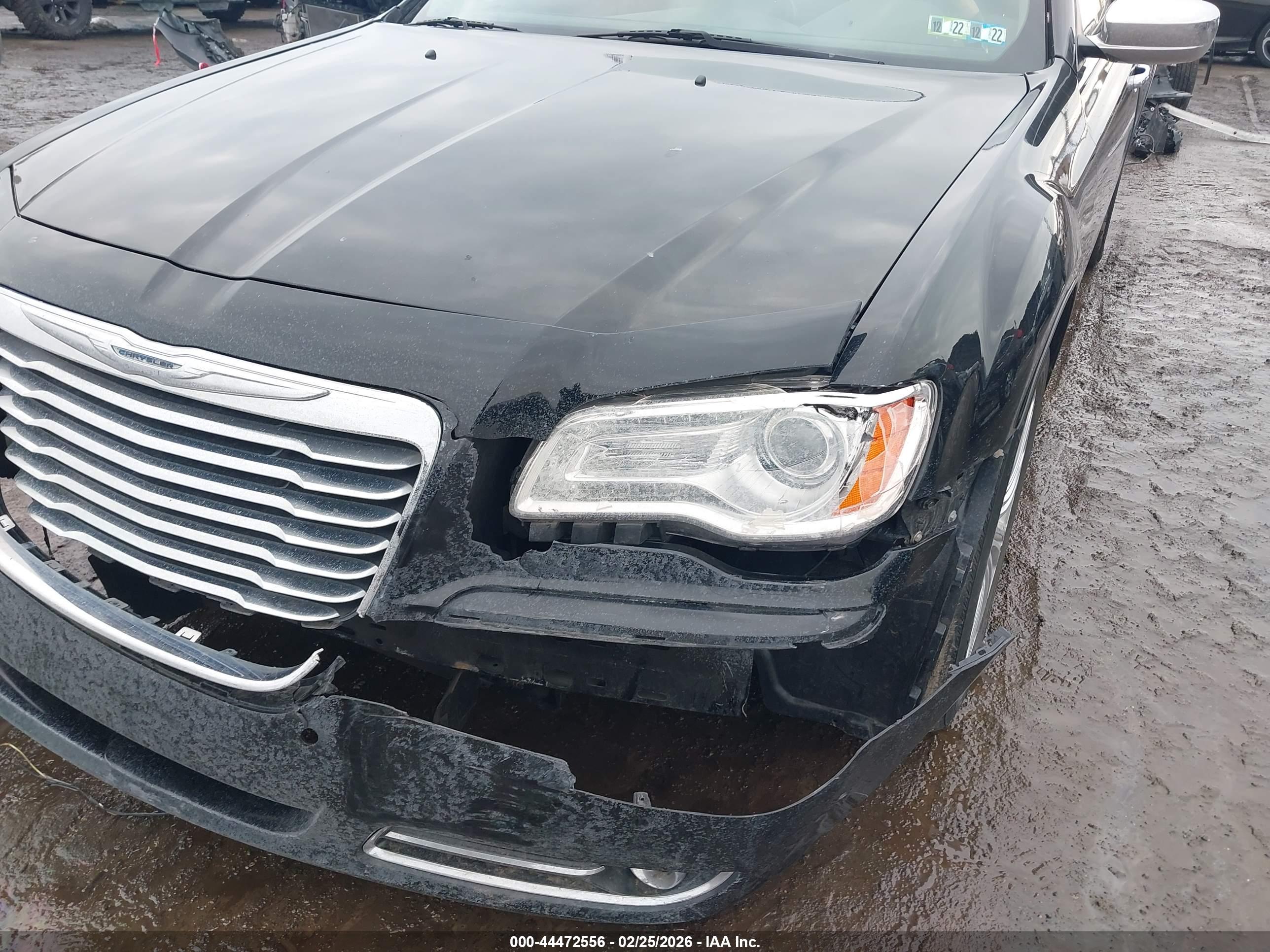 CHRYSLER 300C image 6