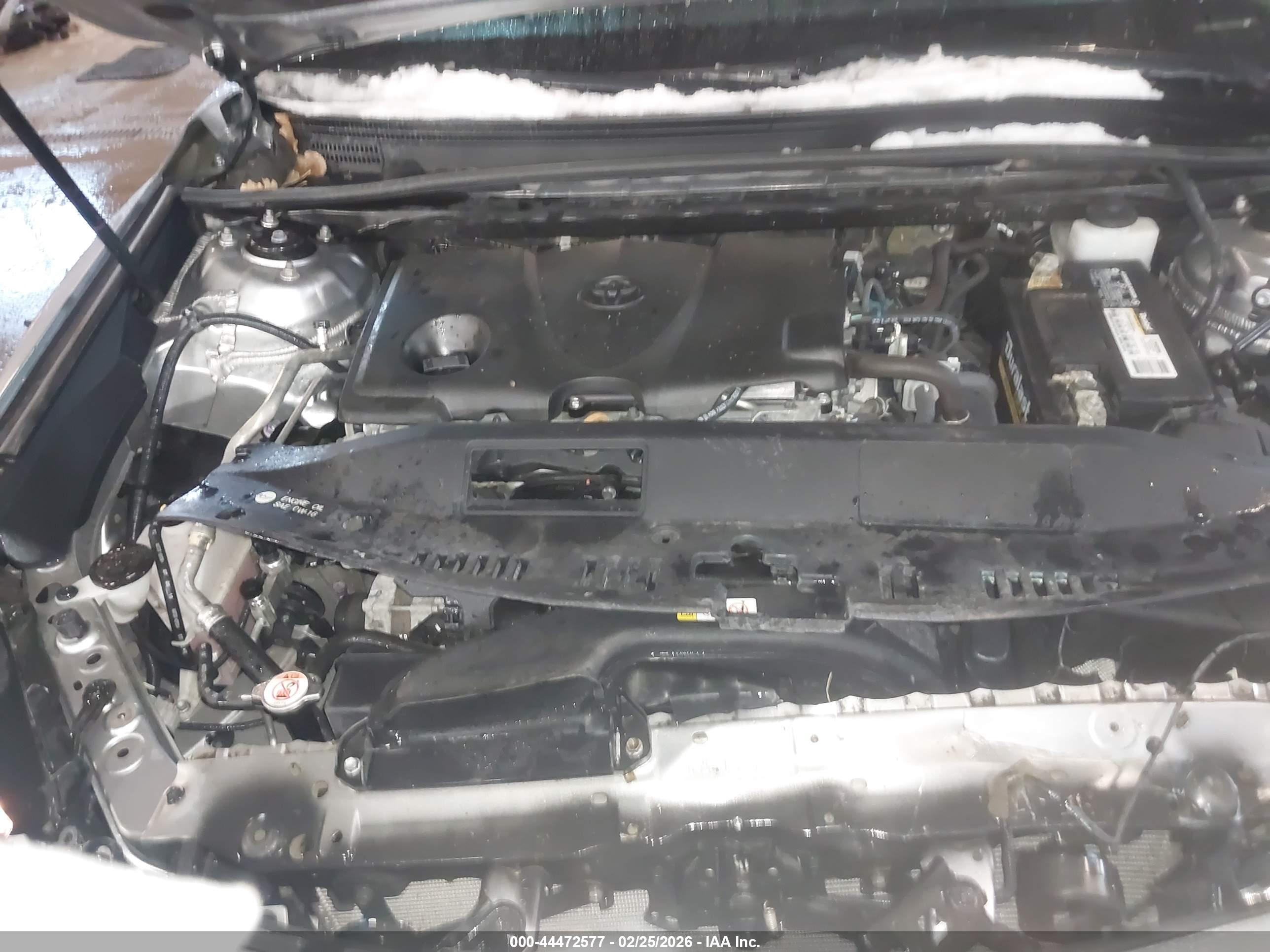 TOYOTA CAMRY image 10