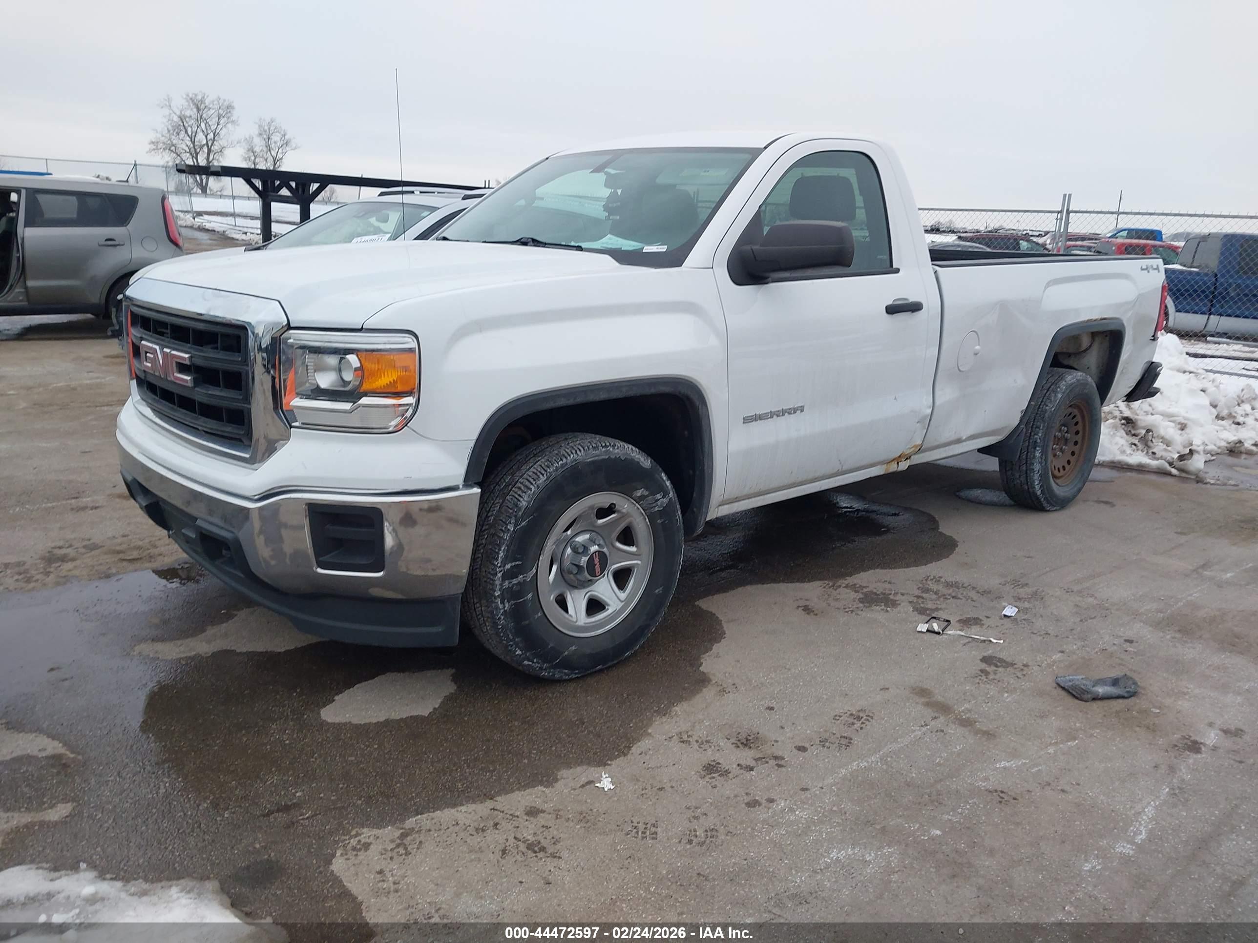 GMC SIERRA image 2
