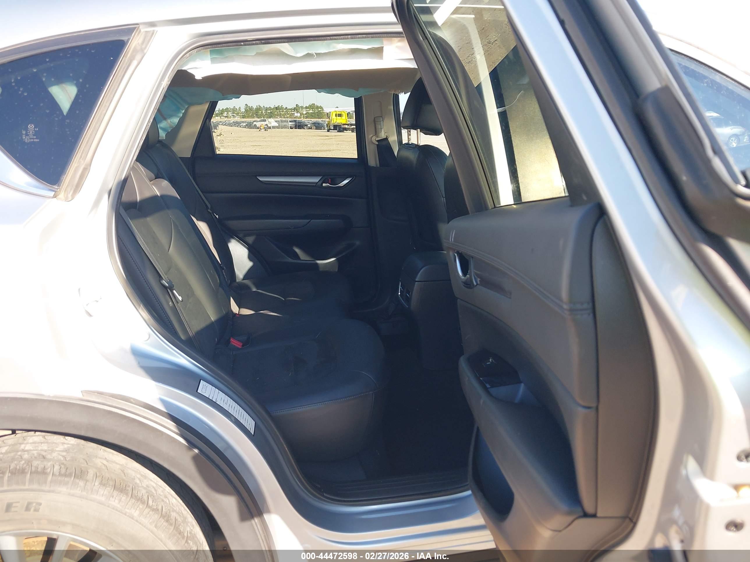 MAZDA CX-5 image 8