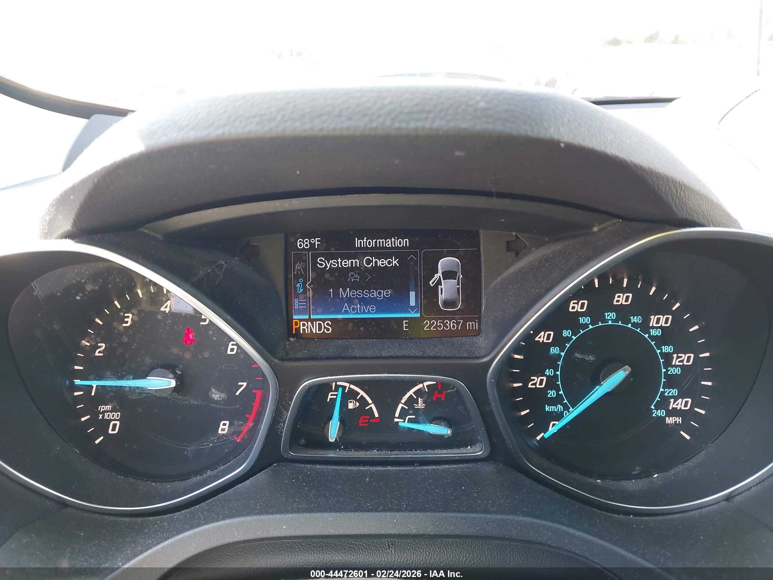 FORD ESCAPE image 7
