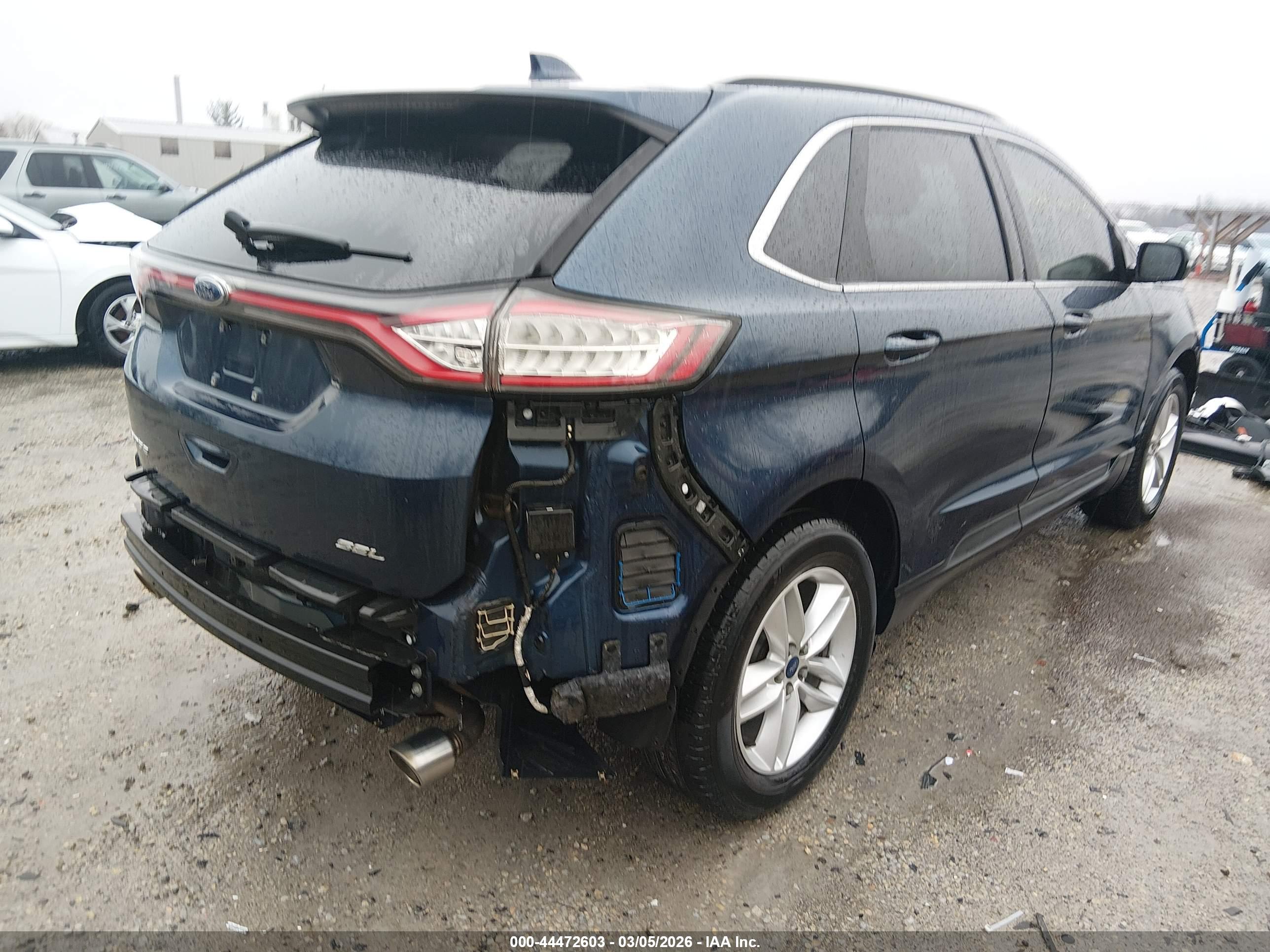 FORD EDGE image 4