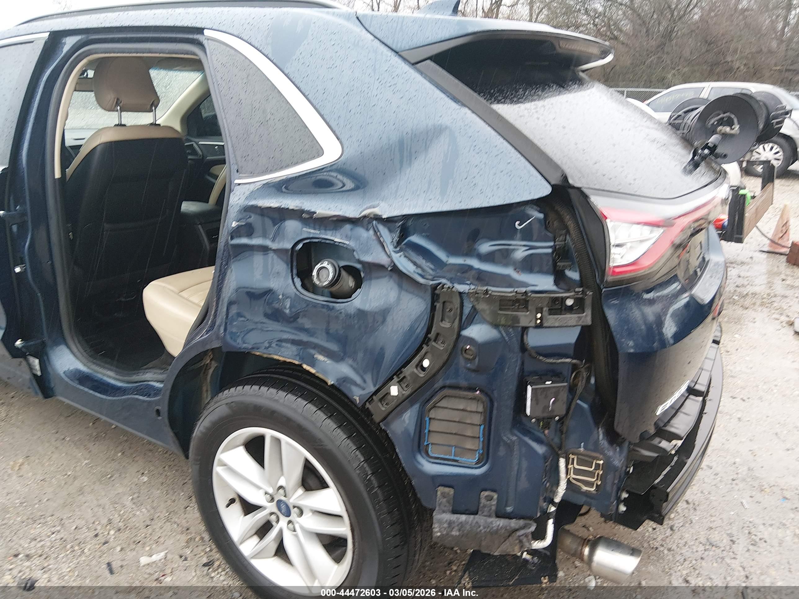 FORD EDGE image 6