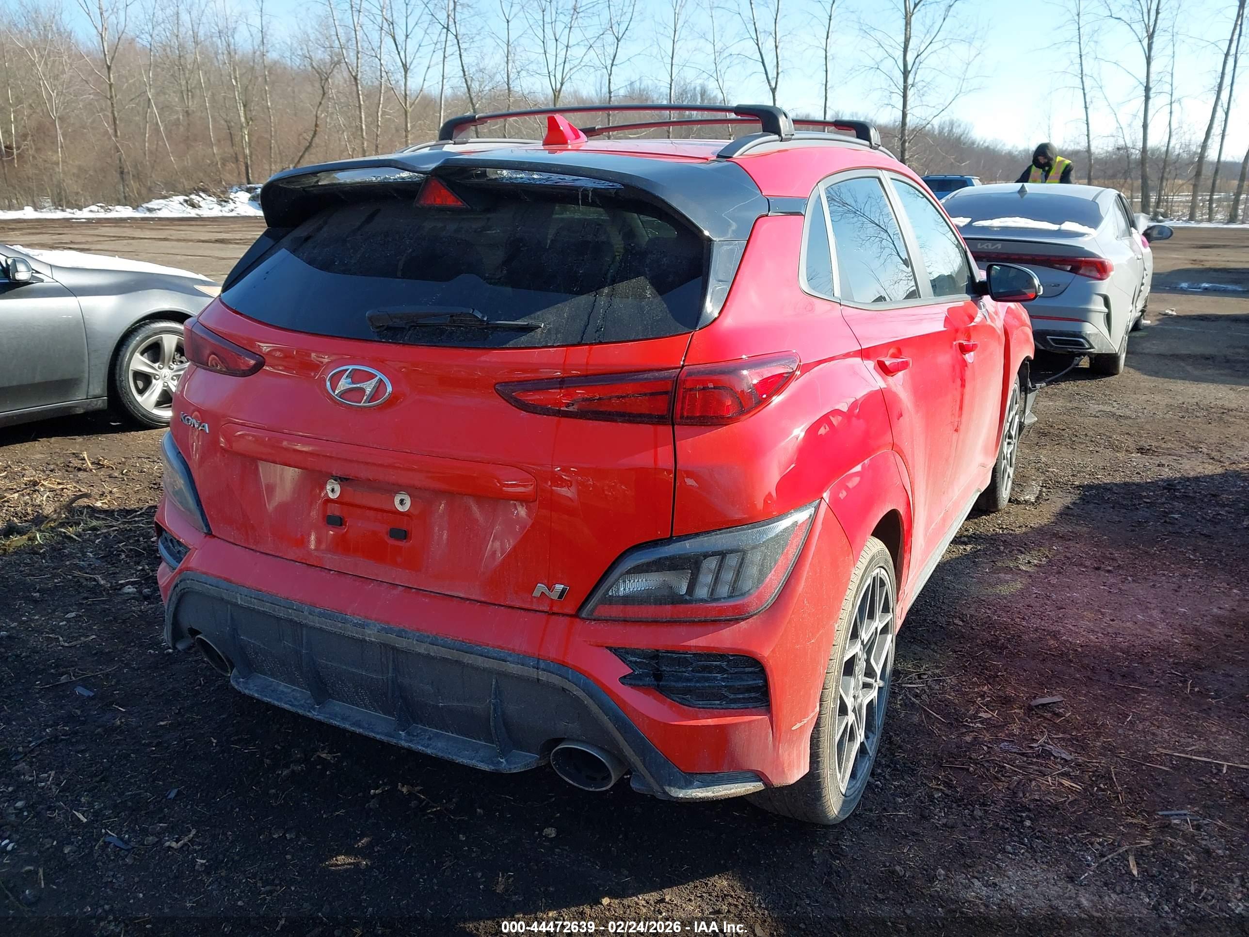 HYUNDAI KONA image 4