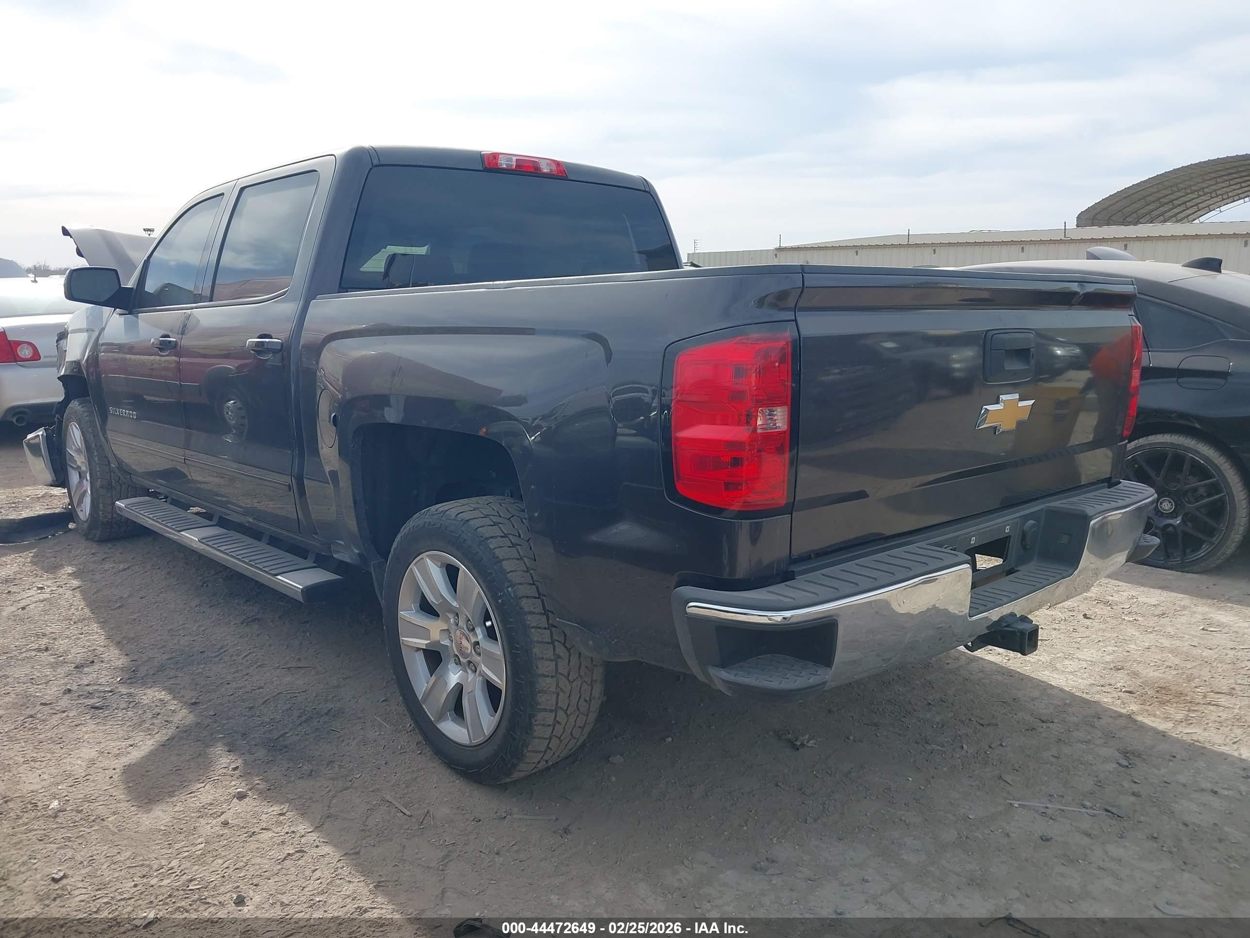 CHEVROLET SILVERADO image 3