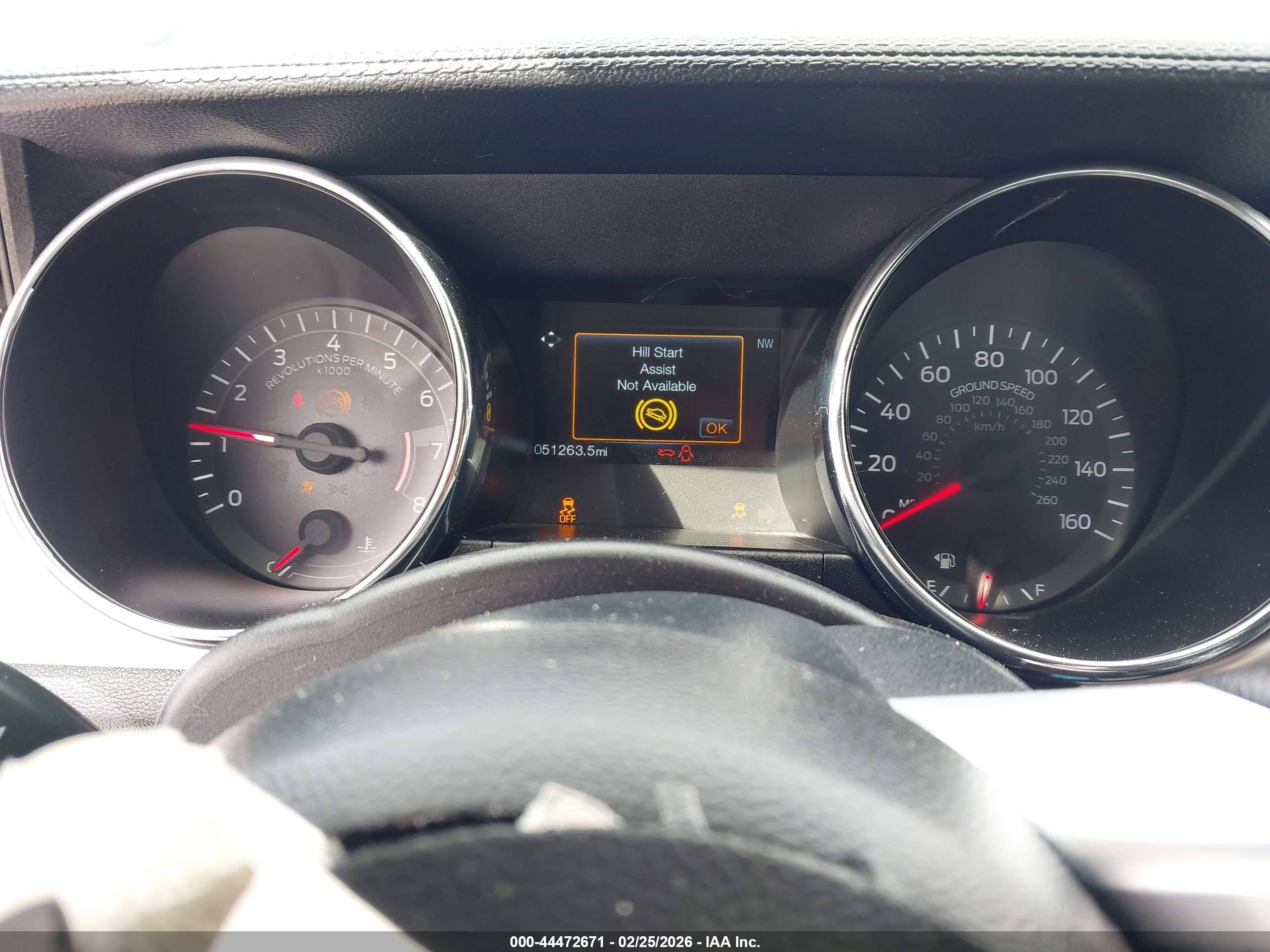 FORD MUSTANG image 7