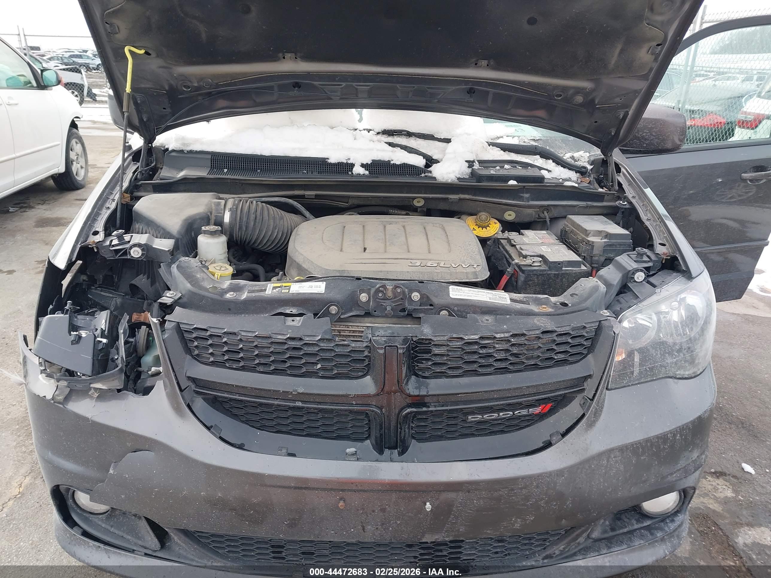 DODGE GRAND image 10
