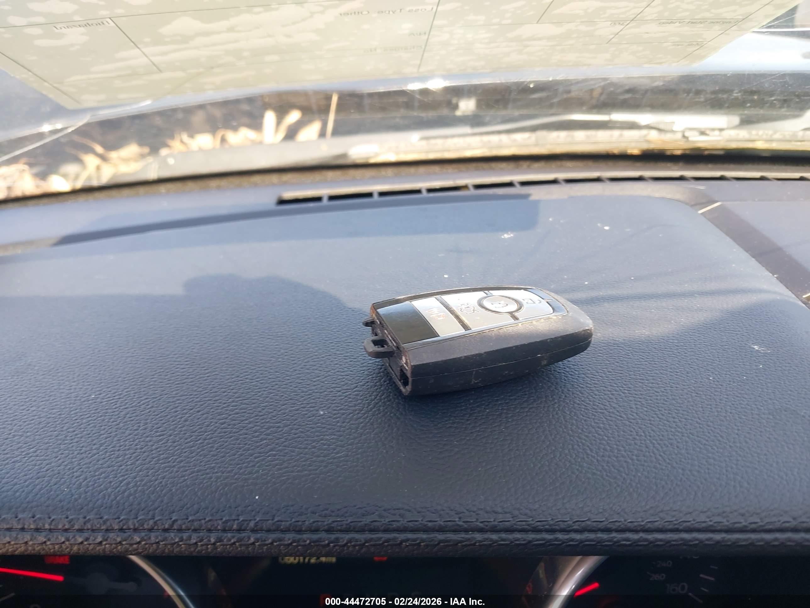 FORD MUSTANG image 11