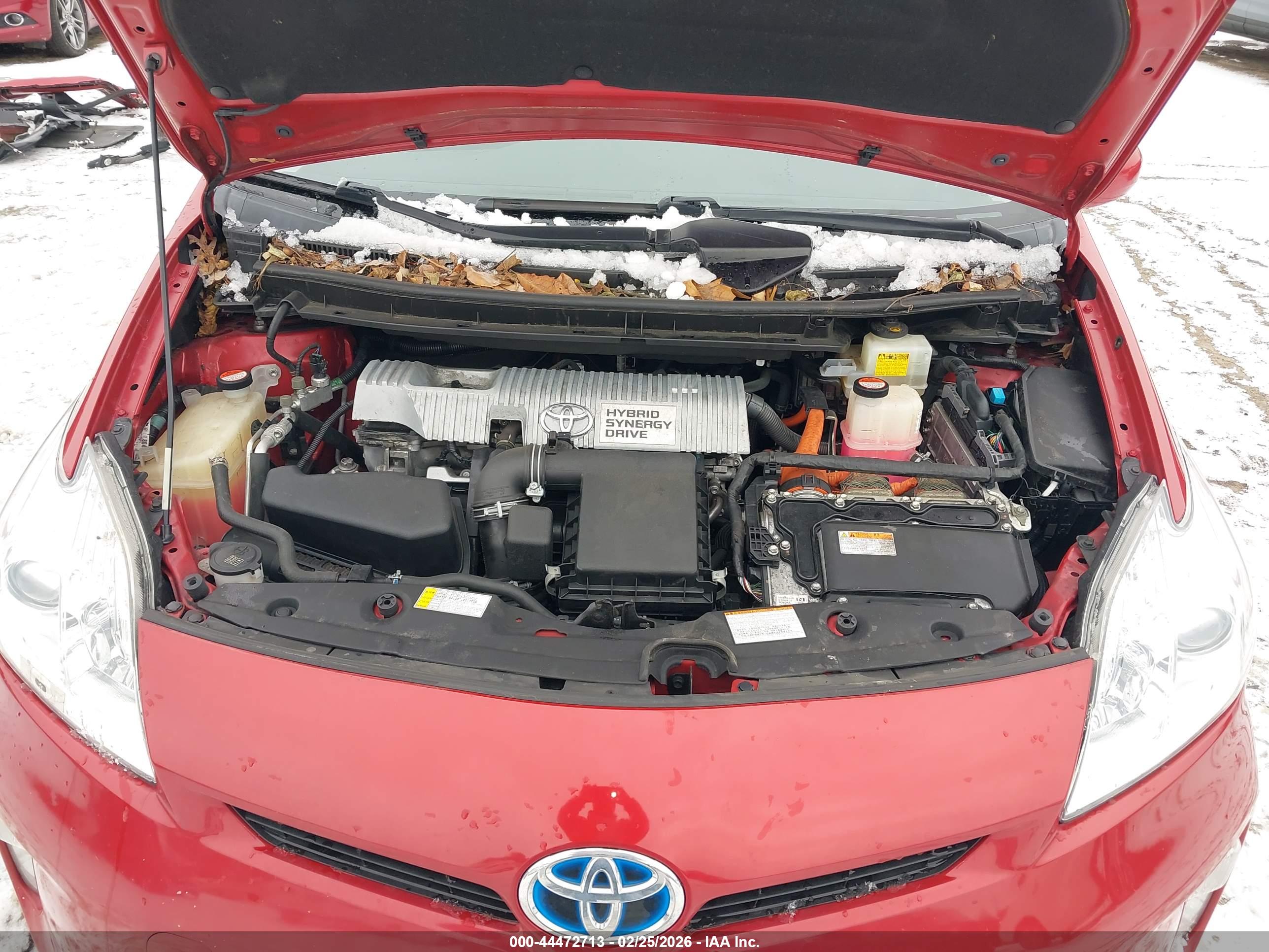 TOYOTA PRIUS image 10