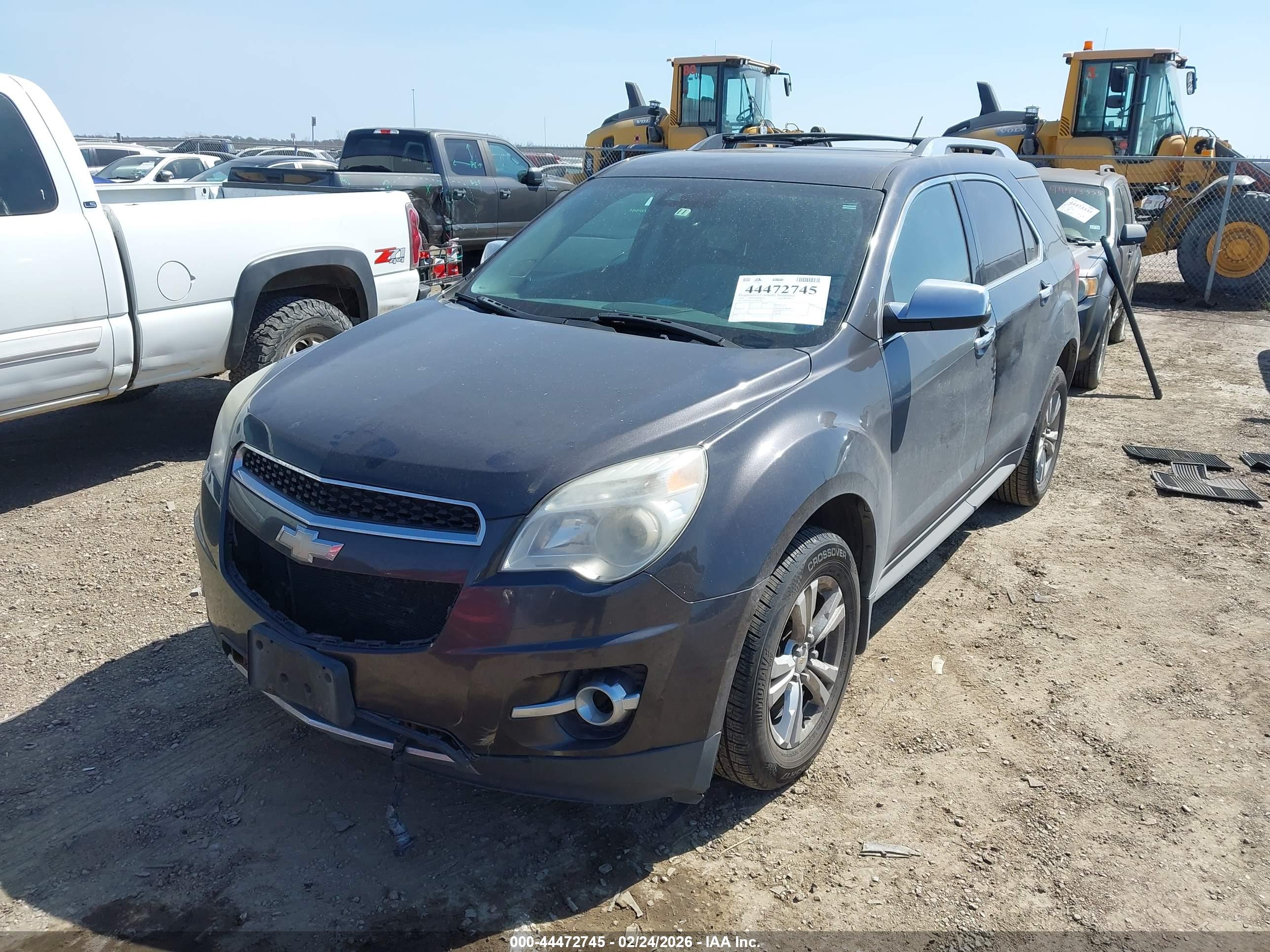 CHEVROLET EQUINOX image 2