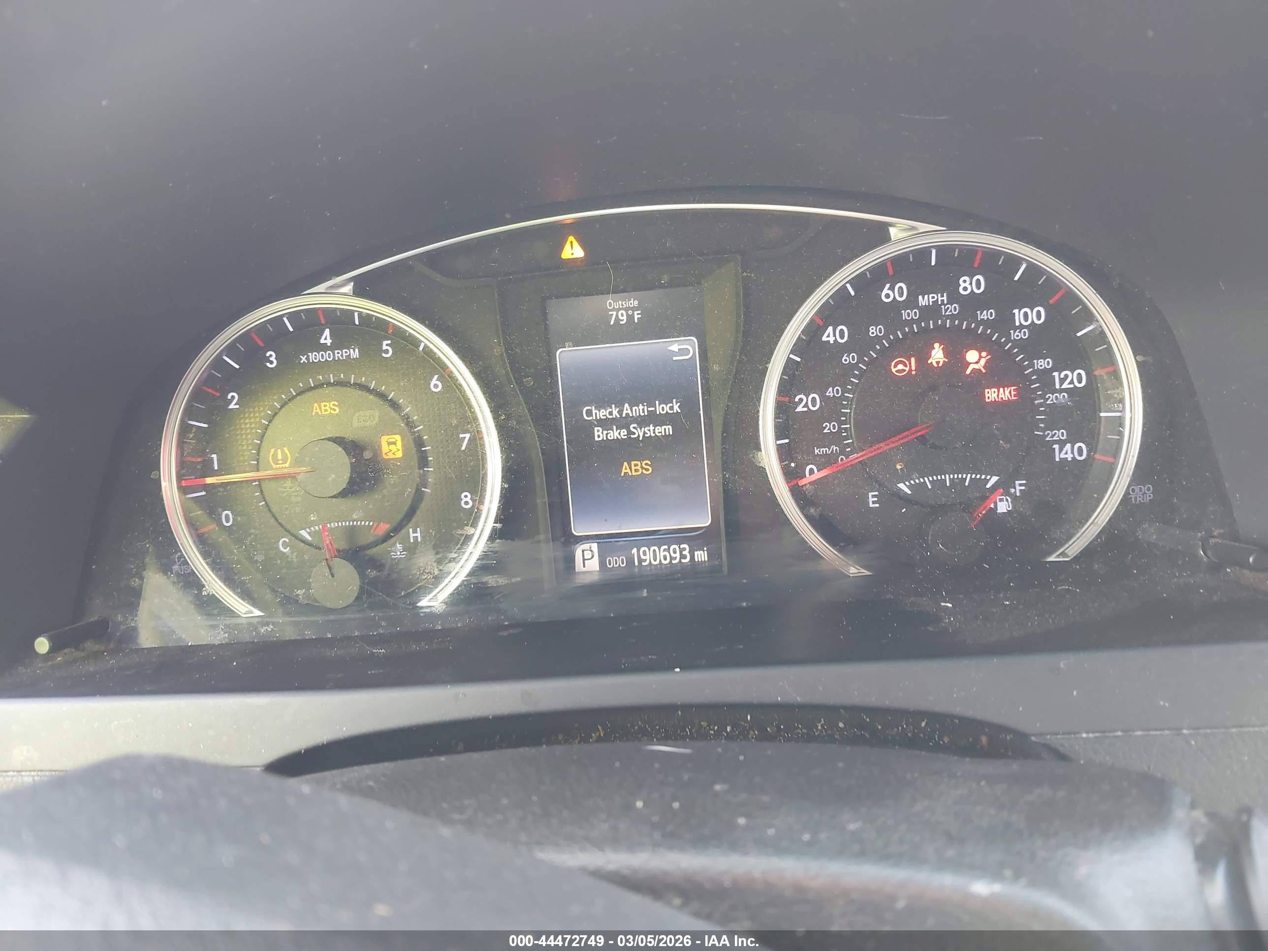 TOYOTA CAMRY image 7