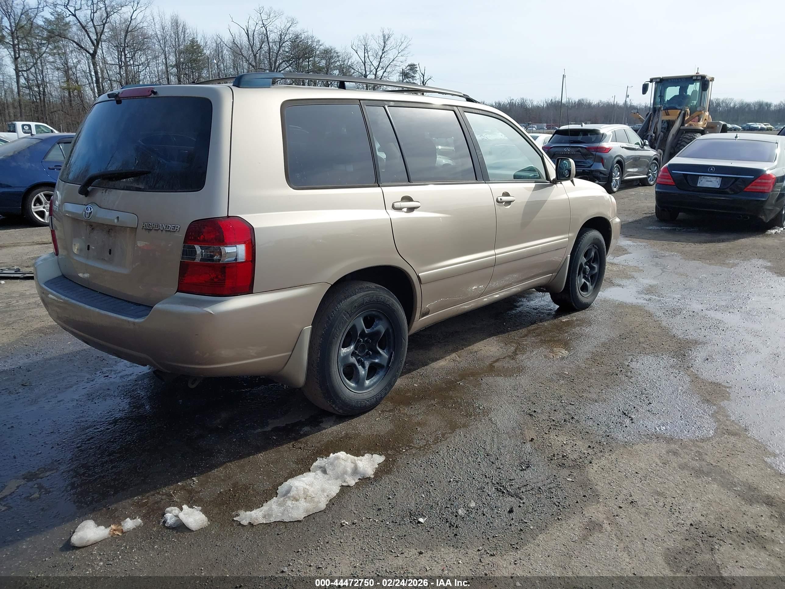 TOYOTA HIGHLANDER image 4