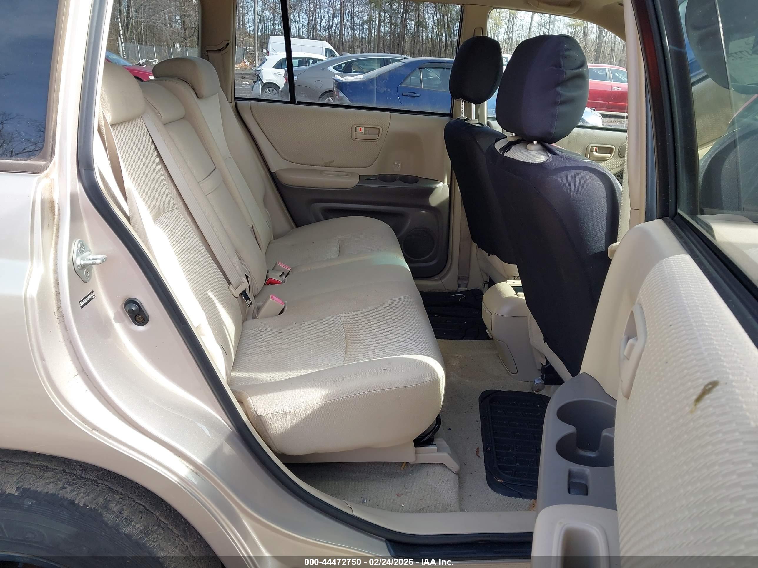 TOYOTA HIGHLANDER image 8
