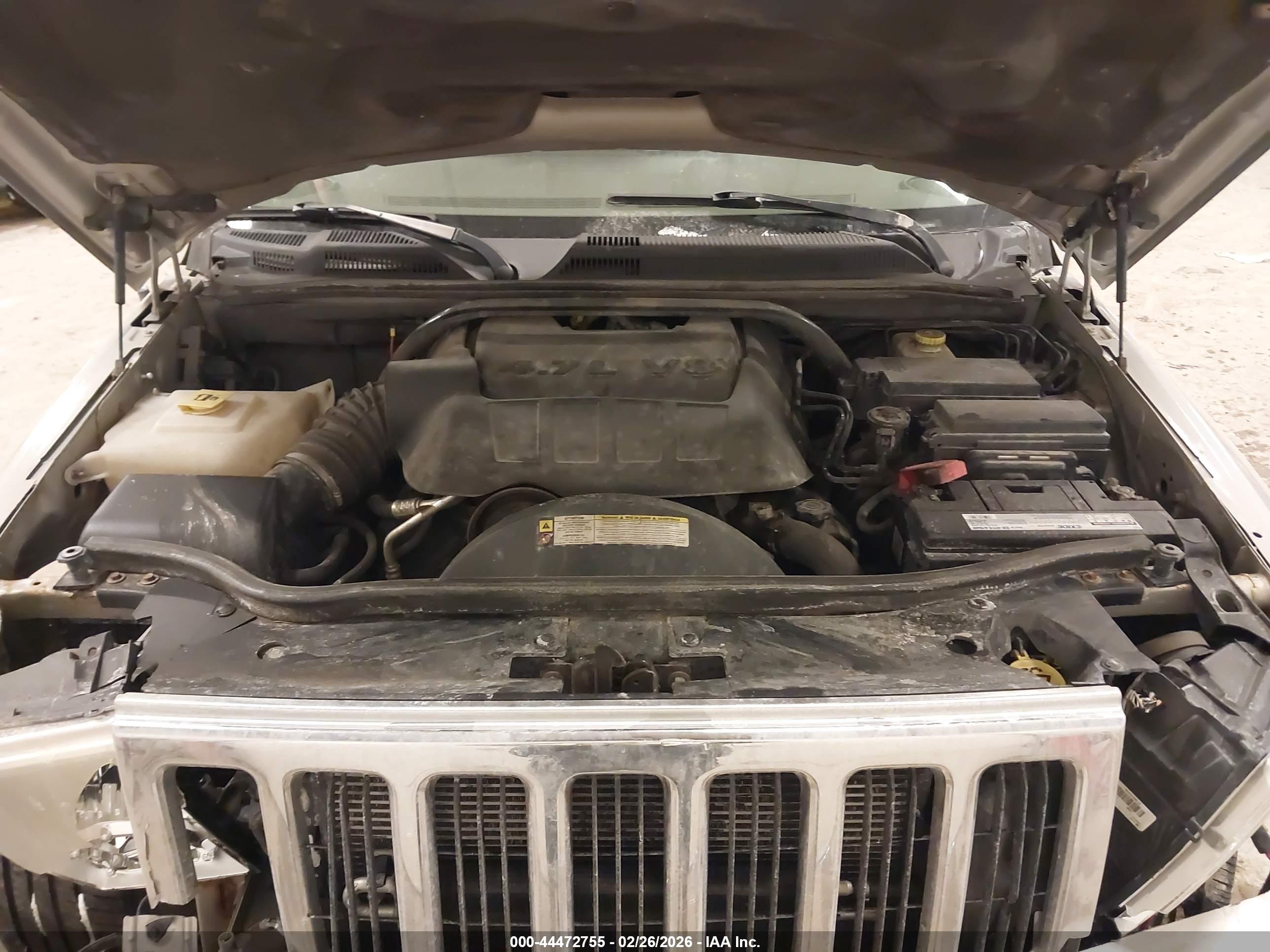 JEEP COMMANDER image 10