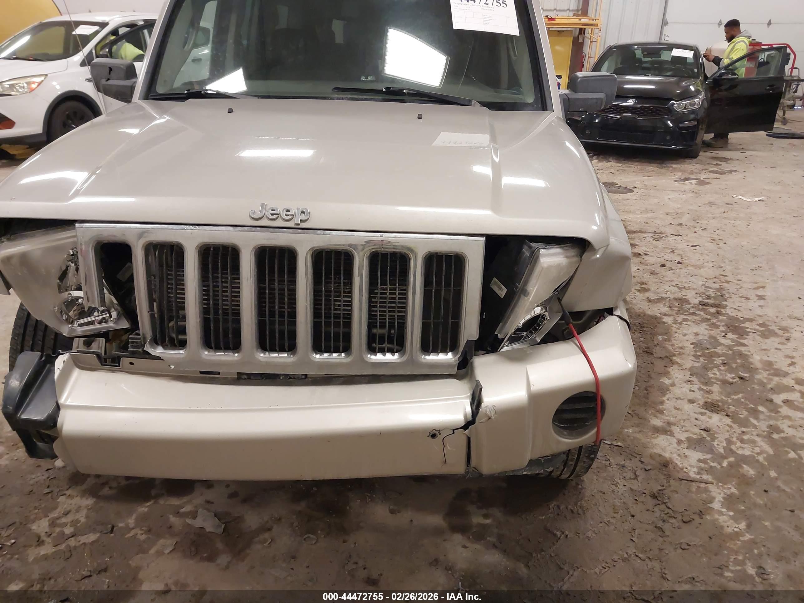 JEEP COMMANDER image 6