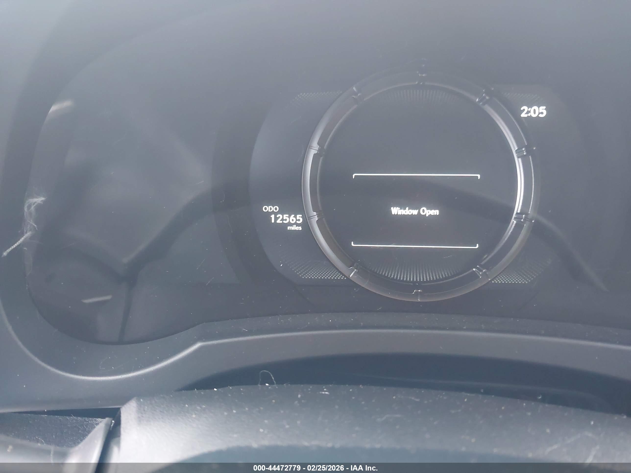 LEXUS IS image 7