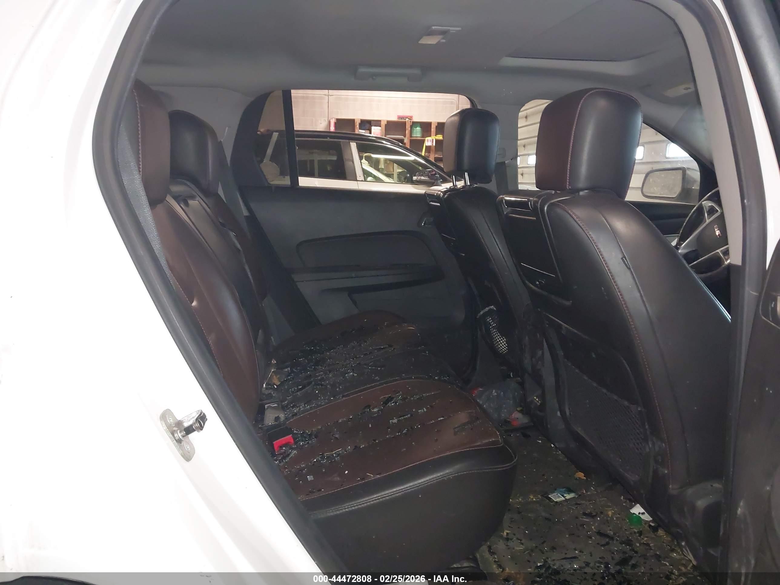 GMC TERRAIN image 8