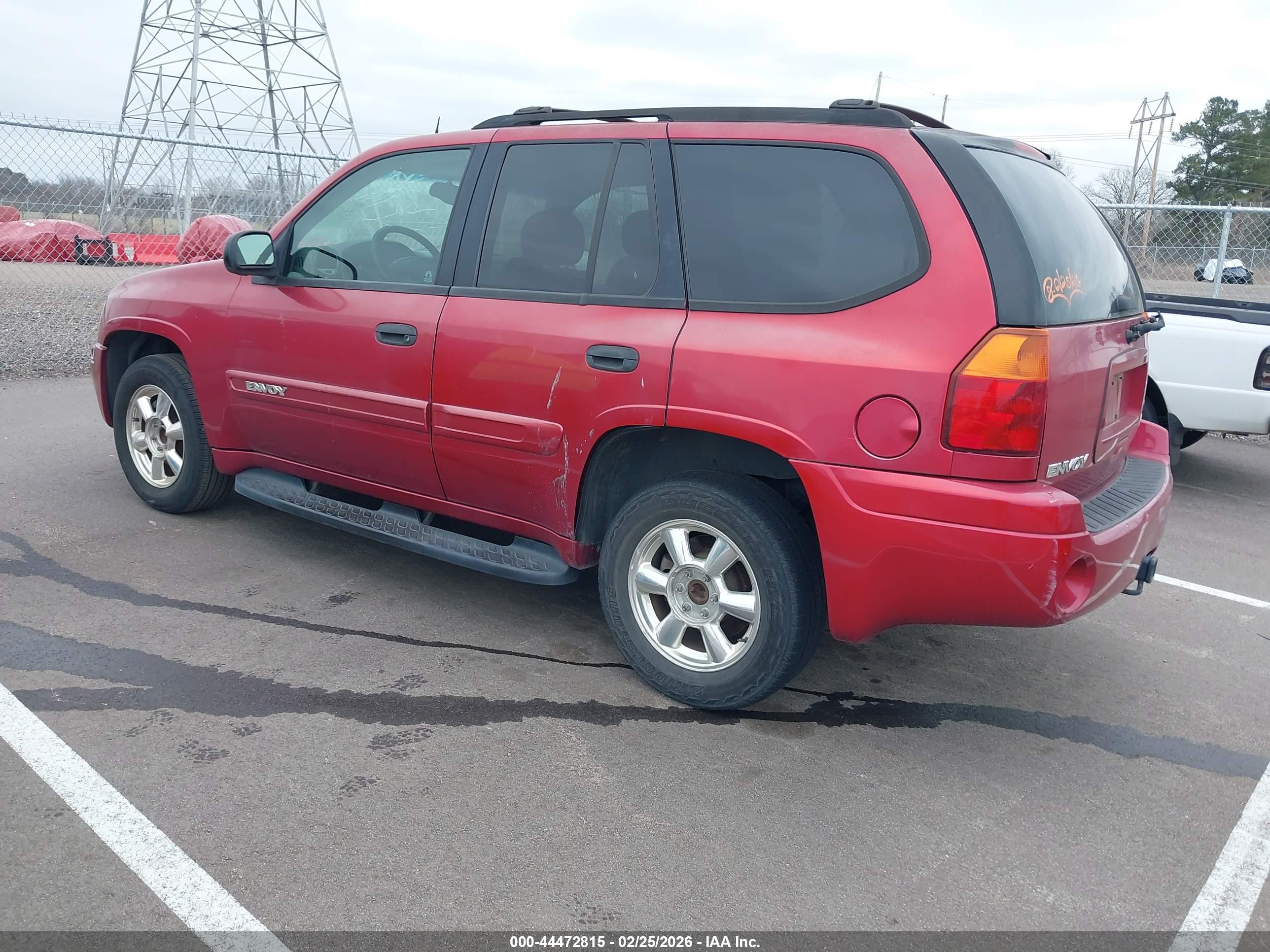 GMC ENVOY image 3