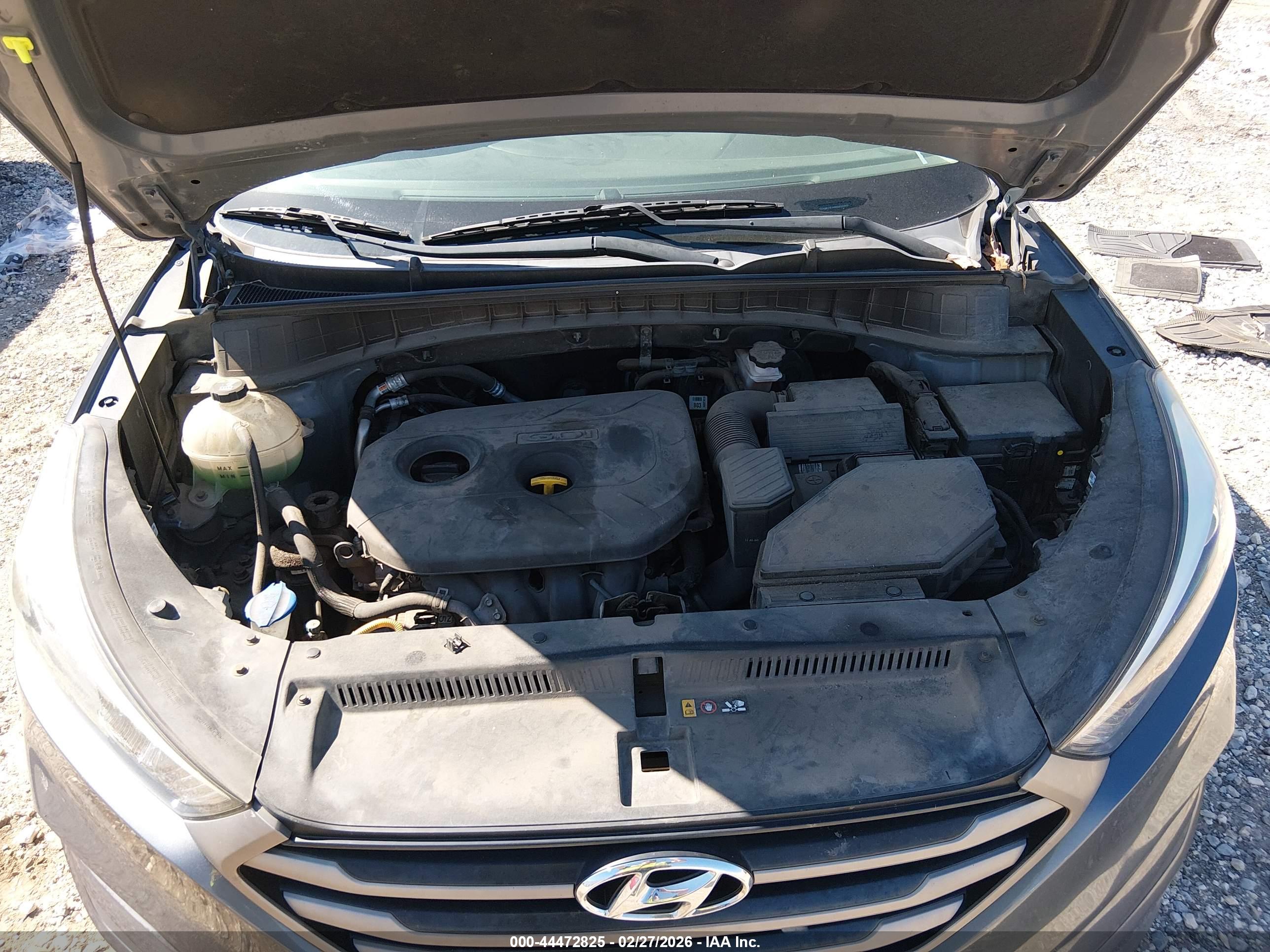 HYUNDAI TUCSON image 10
