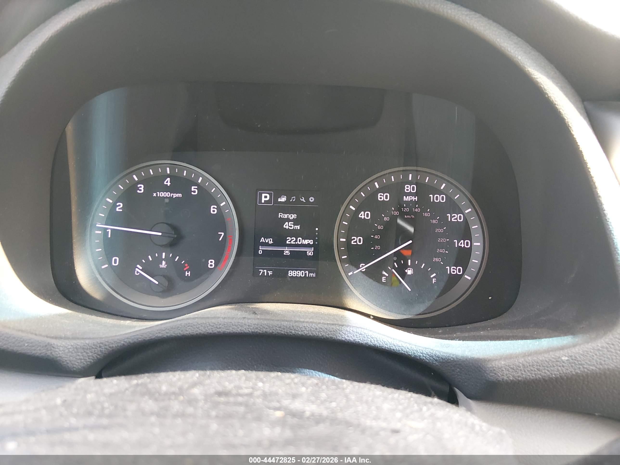 HYUNDAI TUCSON image 7