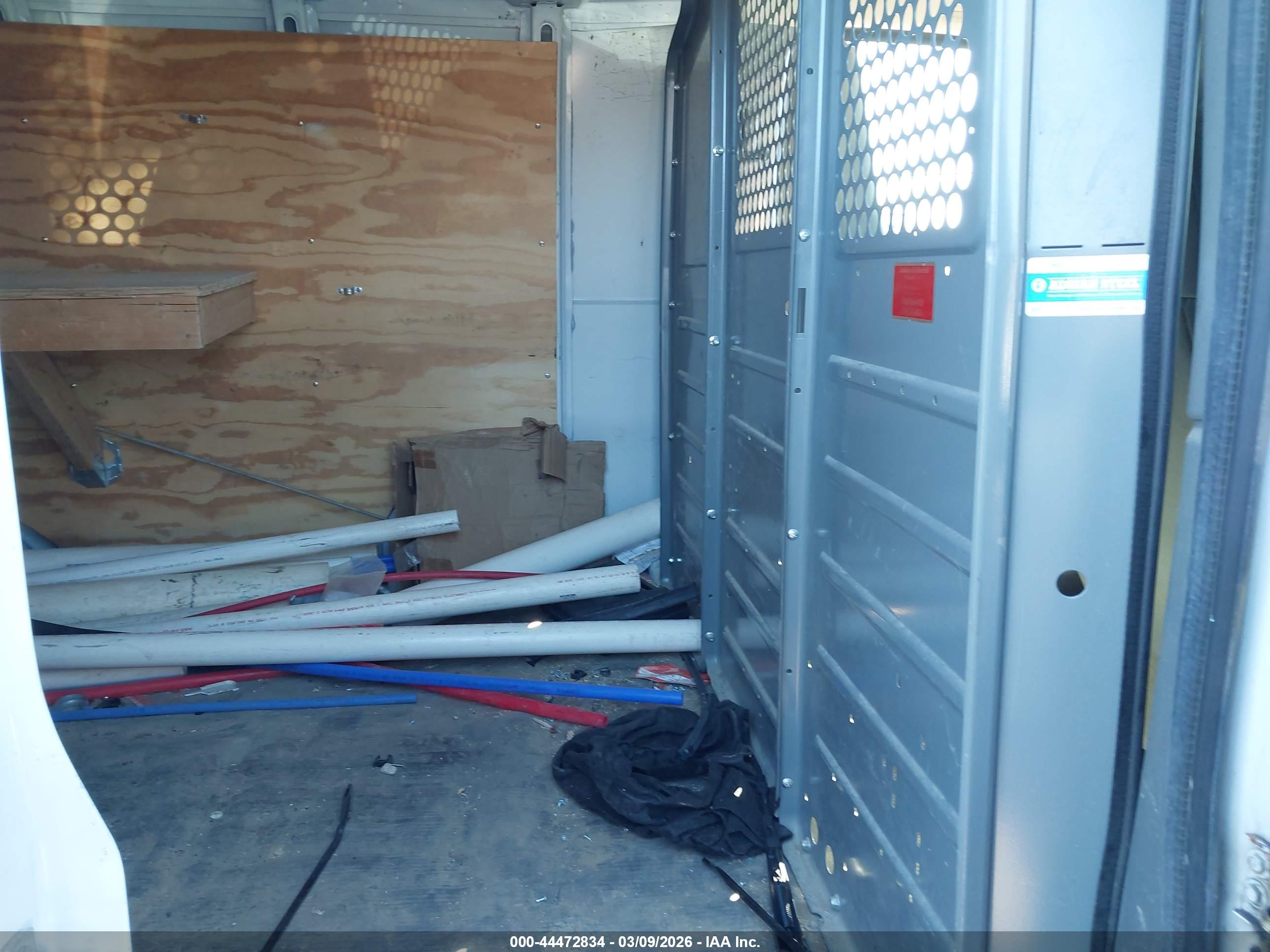 CHEVROLET EXPRESS image 8