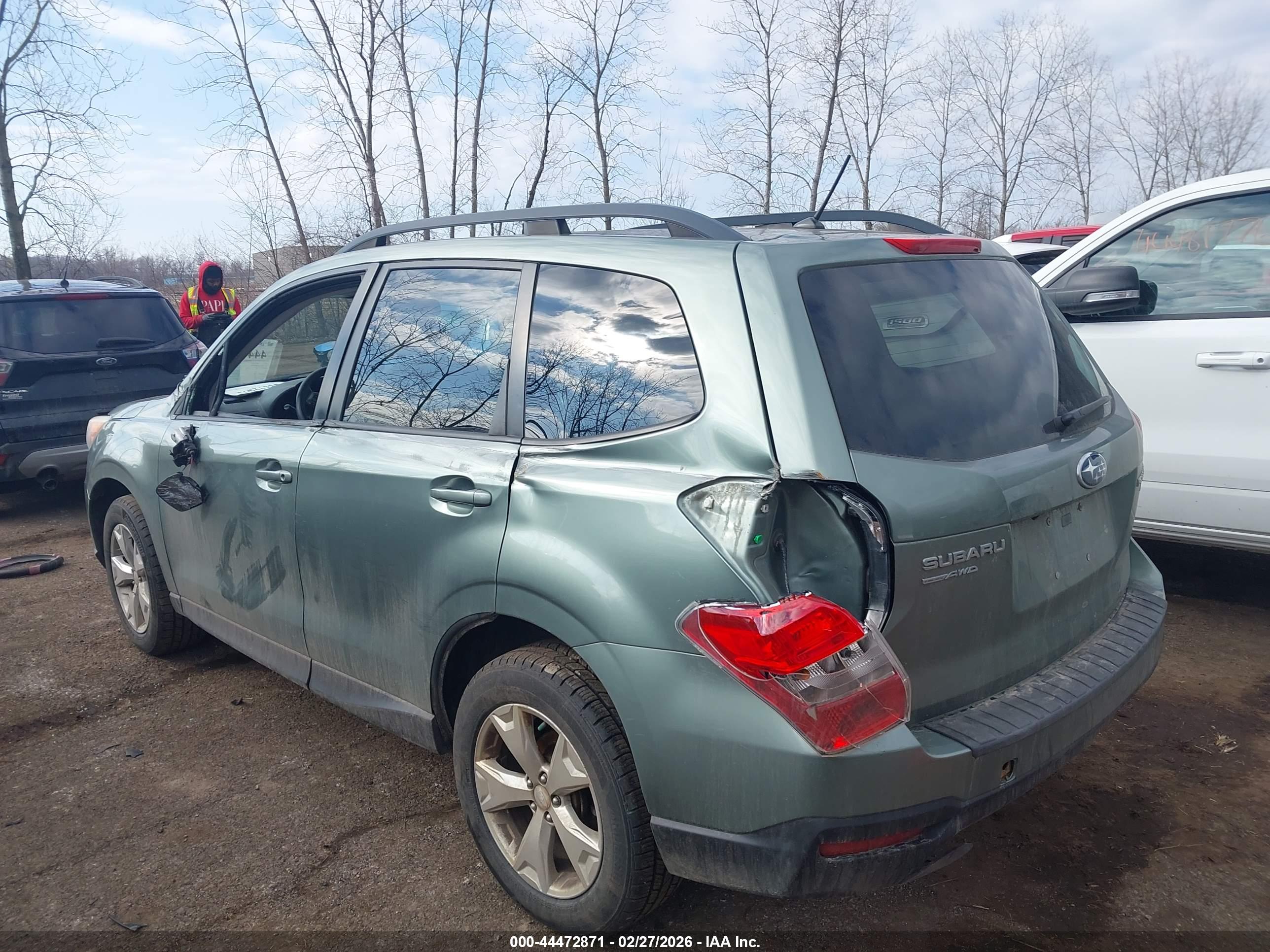 SUBARU FORESTER image 3