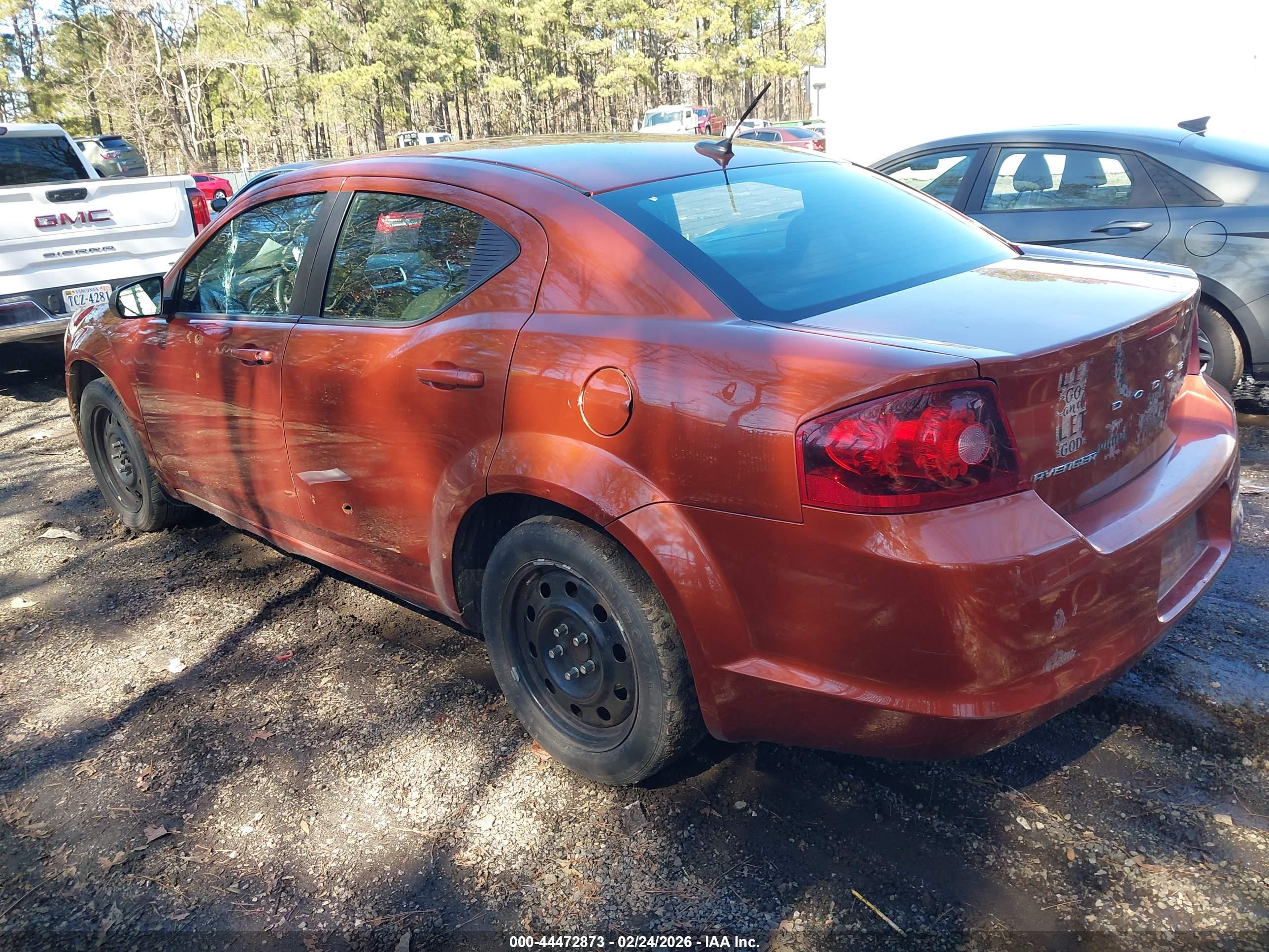 DODGE AVENGER image 3