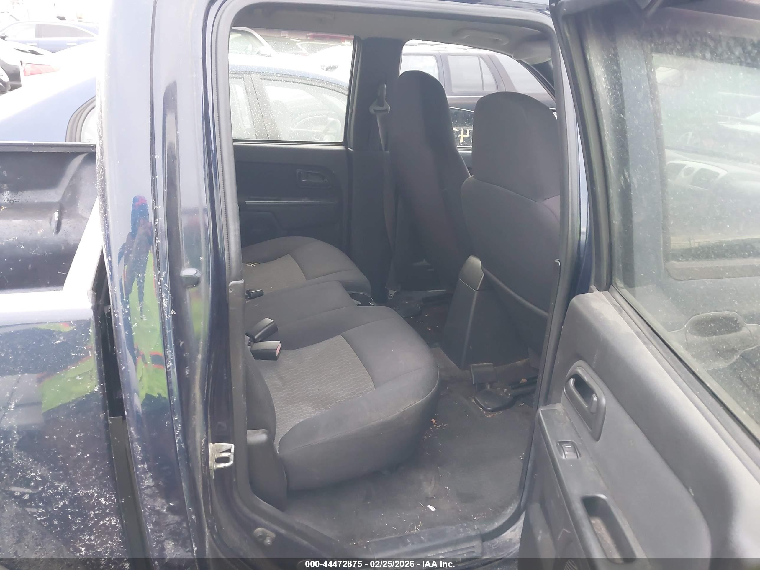 CHEVROLET COLORADO image 8