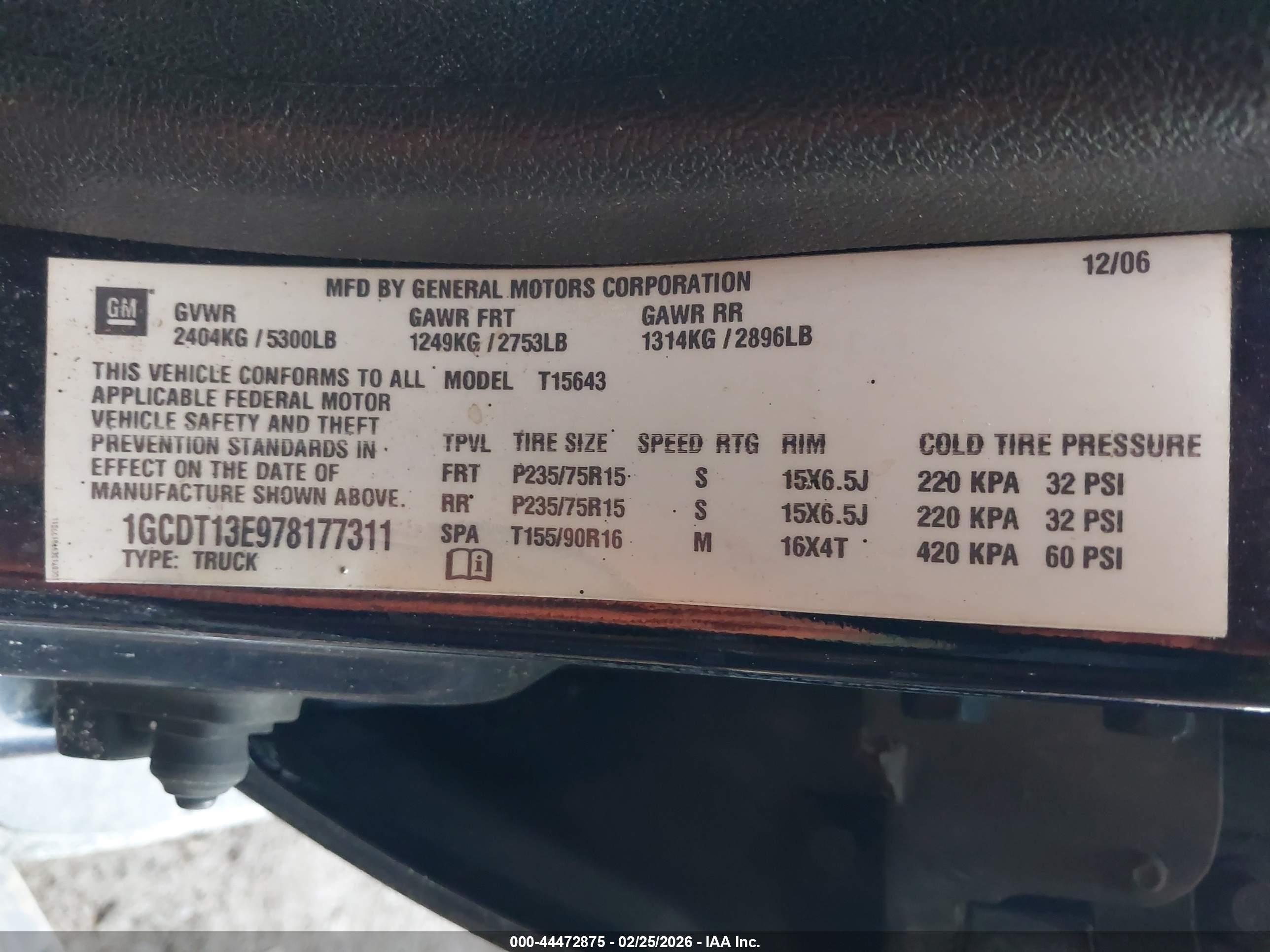 CHEVROLET COLORADO image 9
