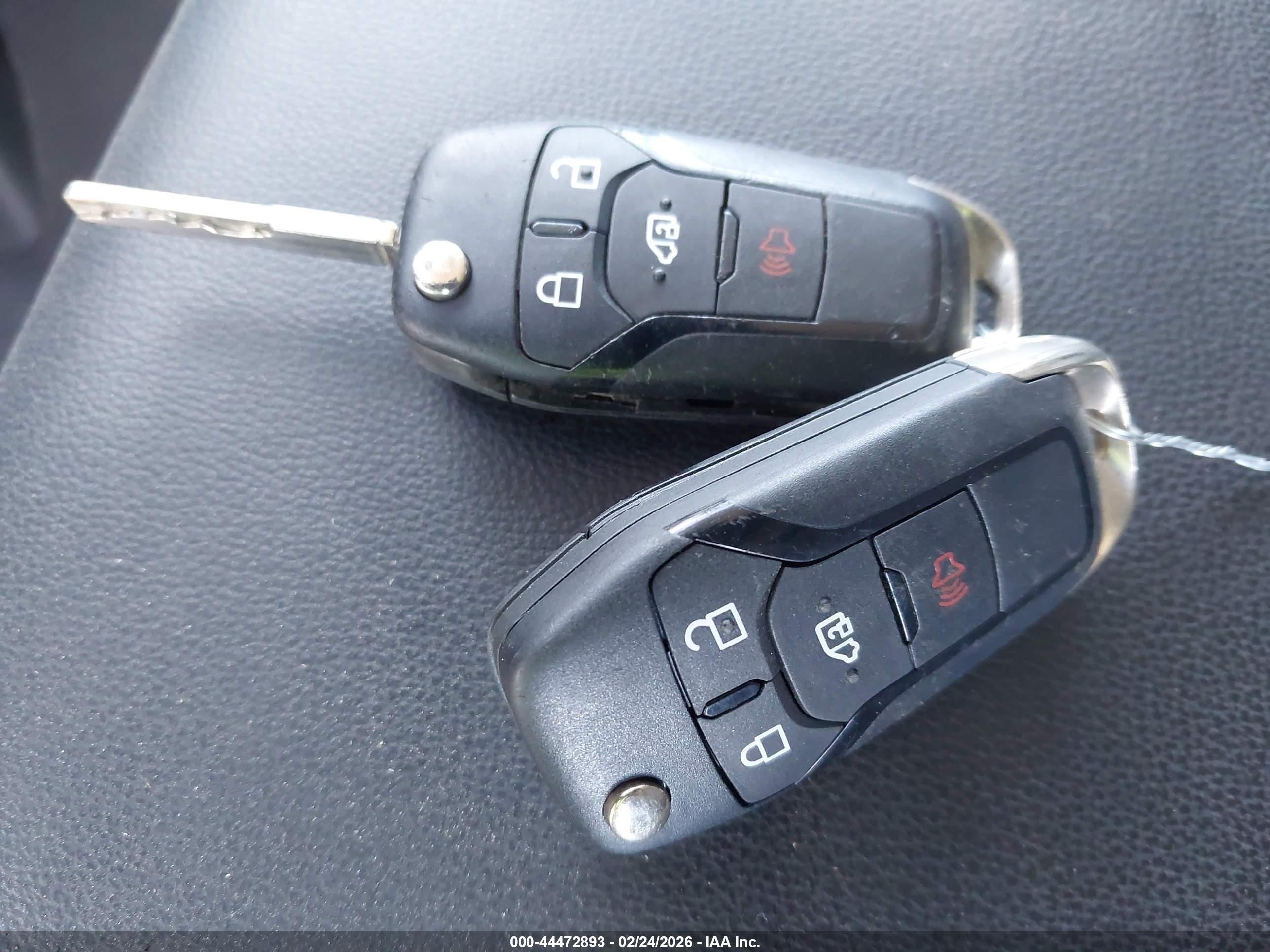 FORD TRANSIT-250 image 11