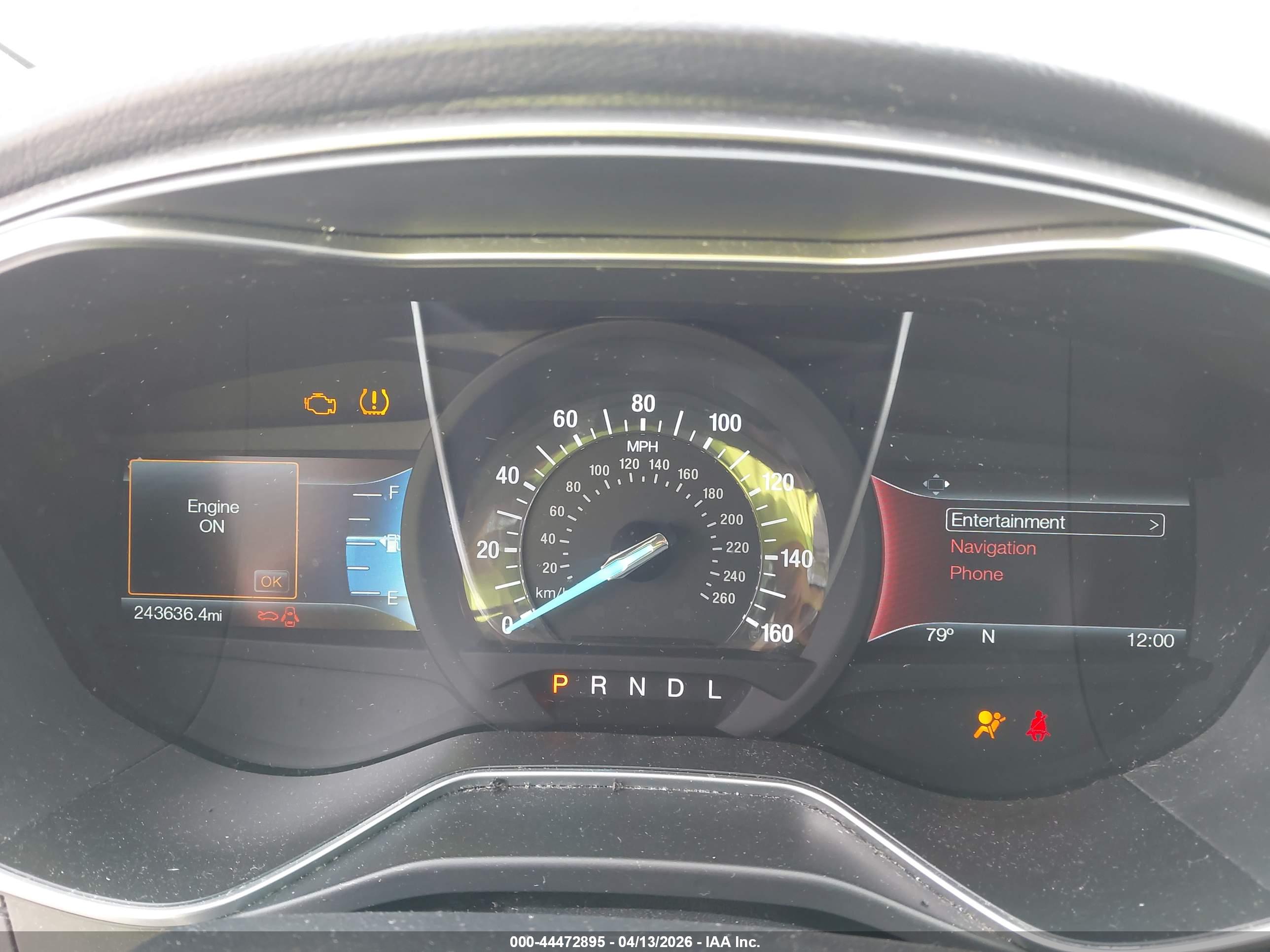 FORD FUSION image 7