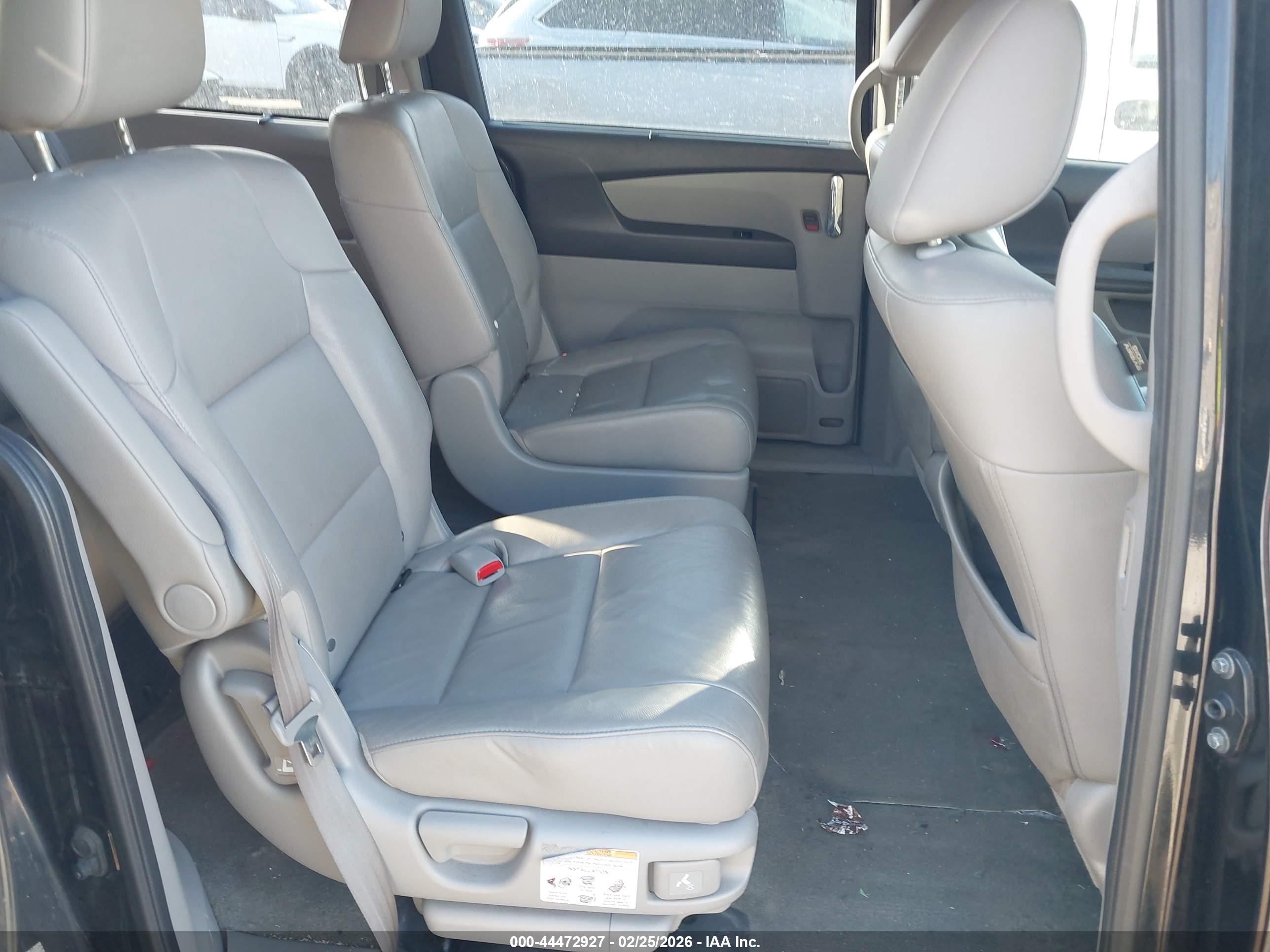HONDA ODYSSEY image 8